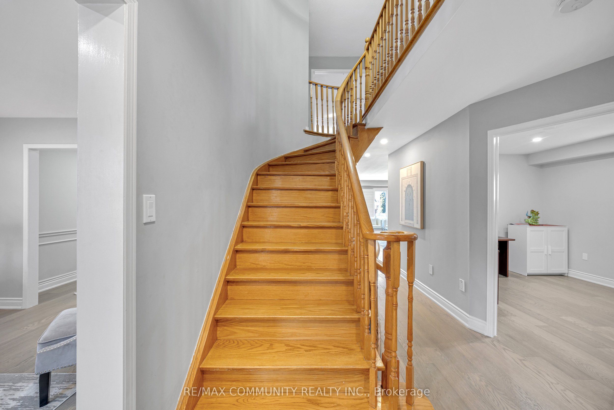 5326 Segriff Drive Property Photo 24