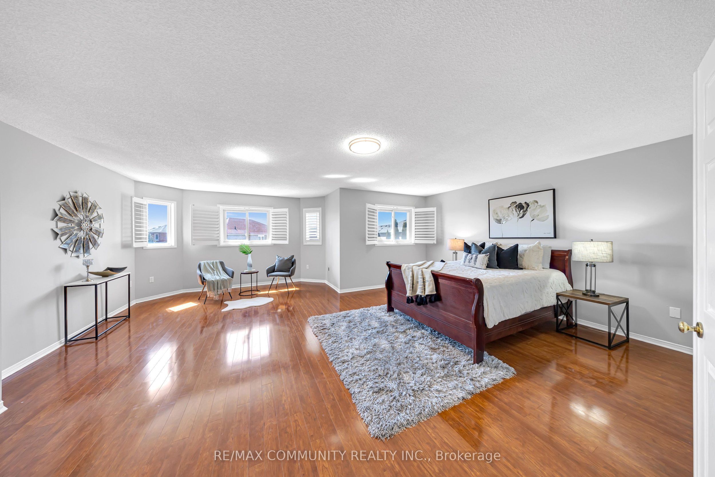 5326 Segriff Drive Property Photo 27