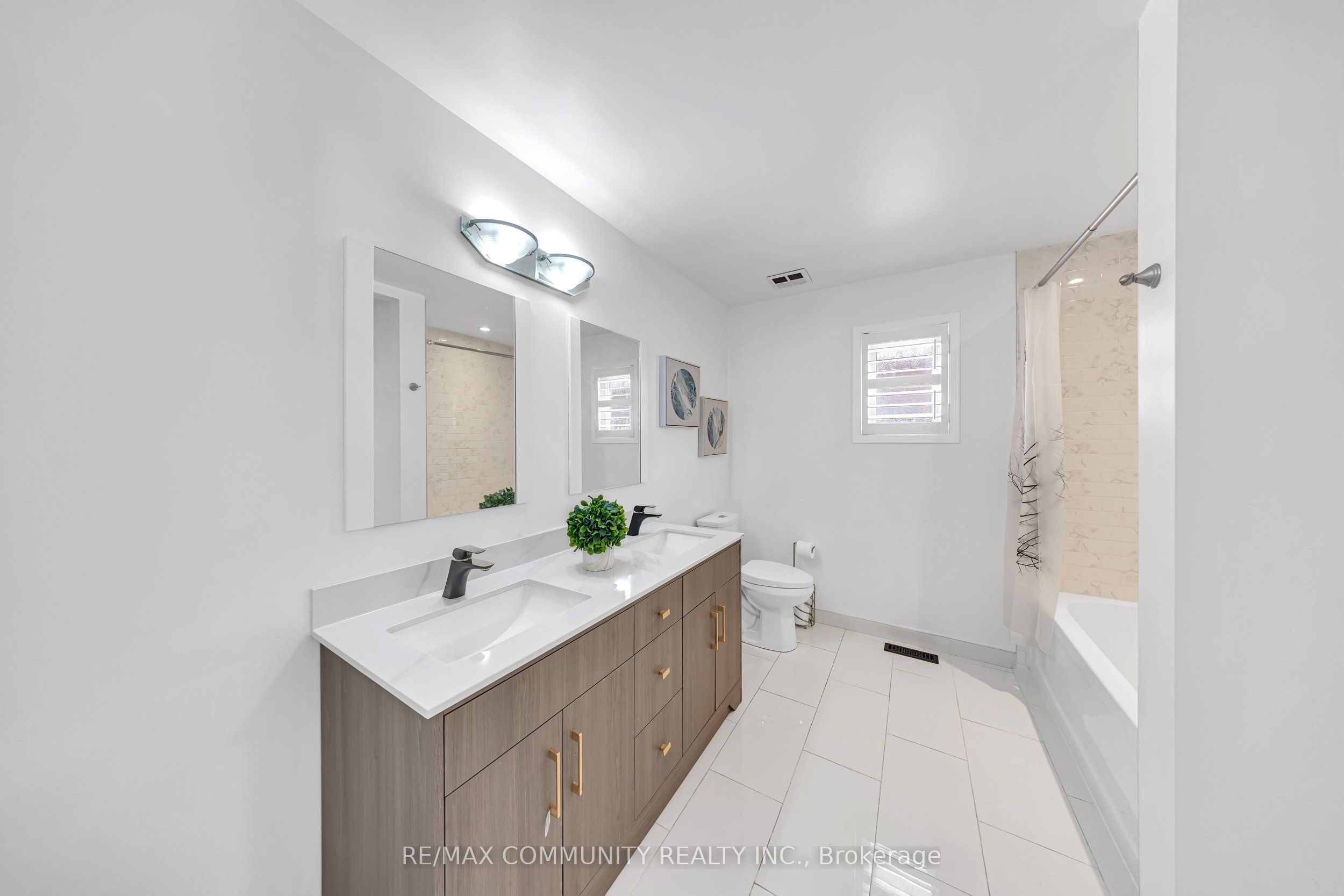 5326 Segriff Drive Property Photo 36