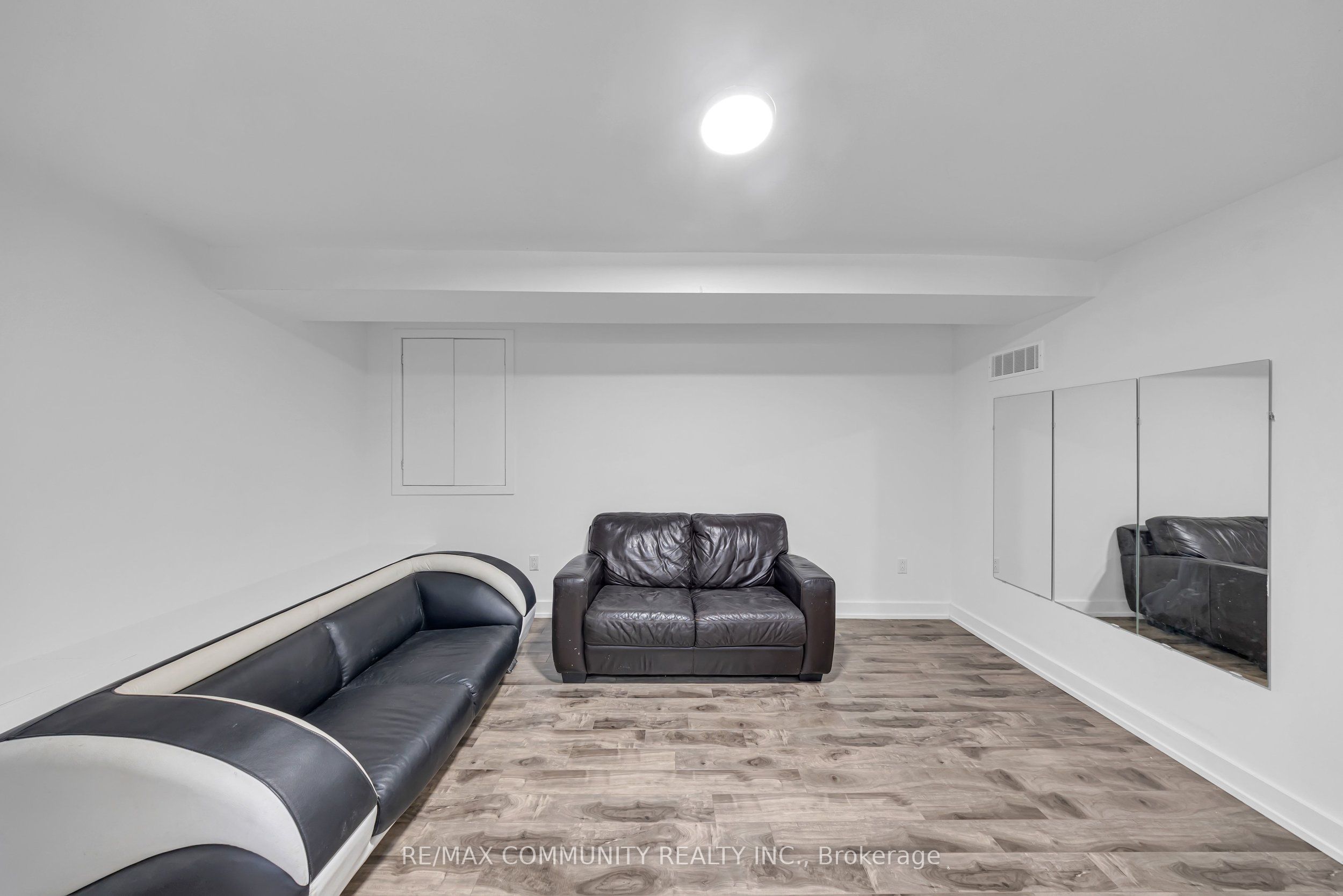 5326 Segriff Drive Property Photo 44