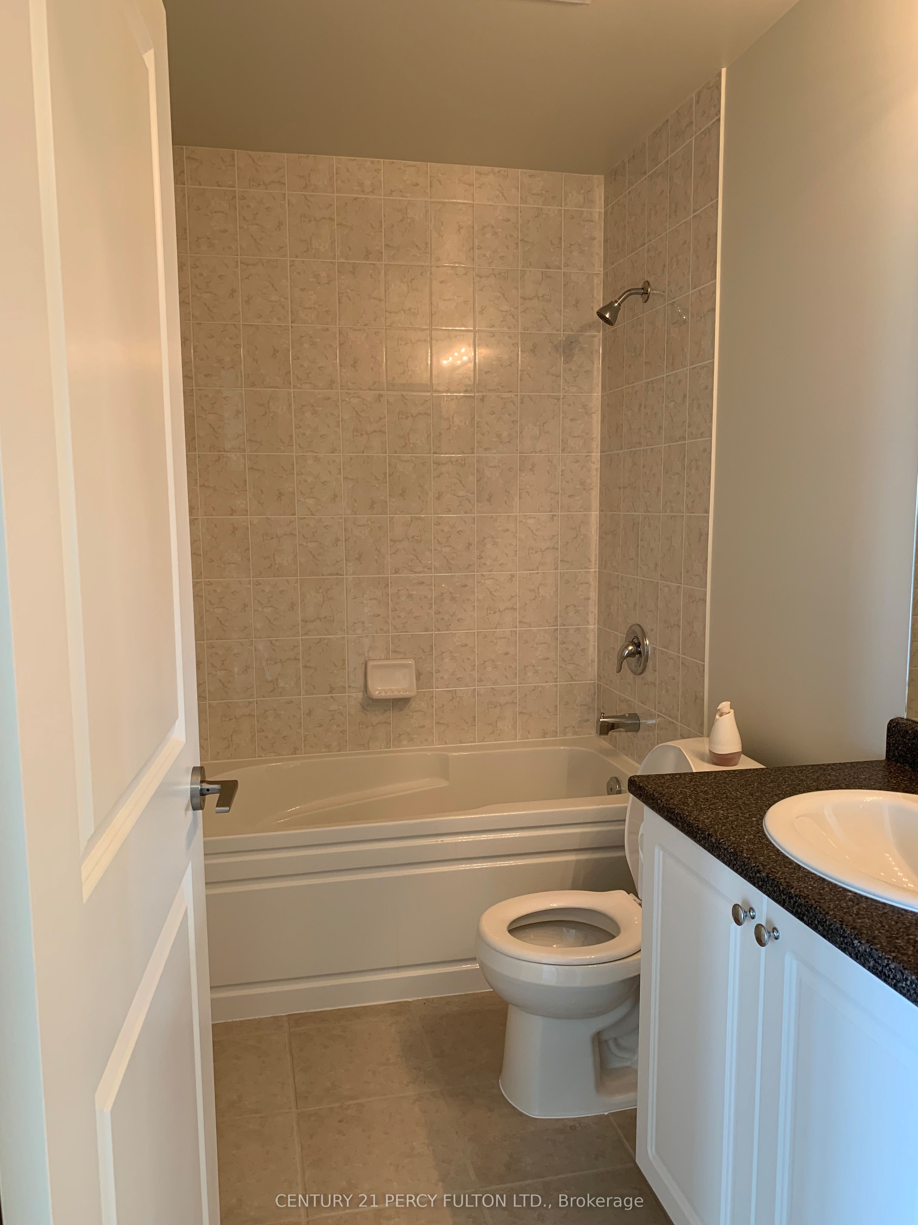 349 Rathburn Road W 1501 Property Photo 16