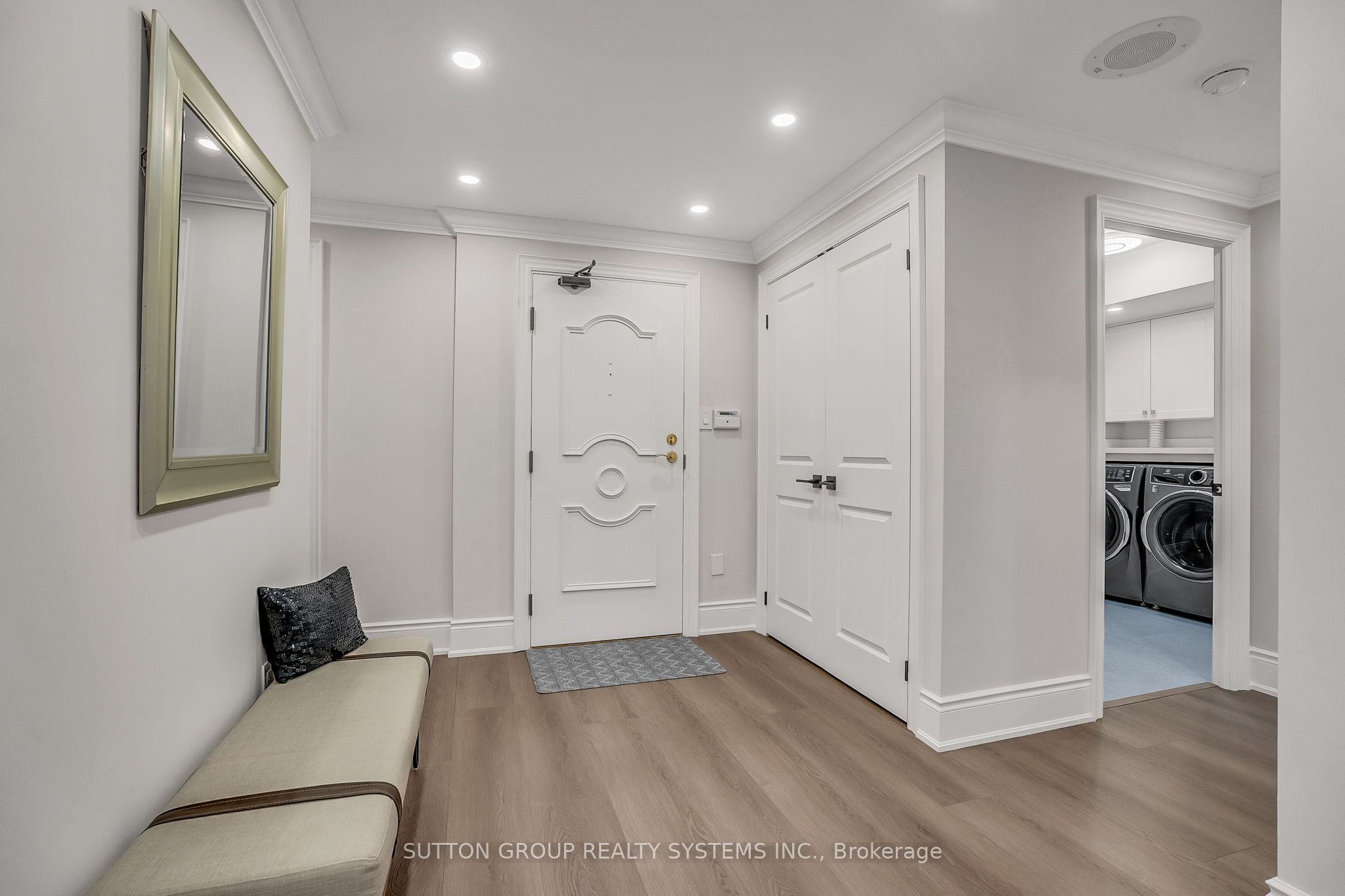 2180 Marine Drive 501 Property Photo 6