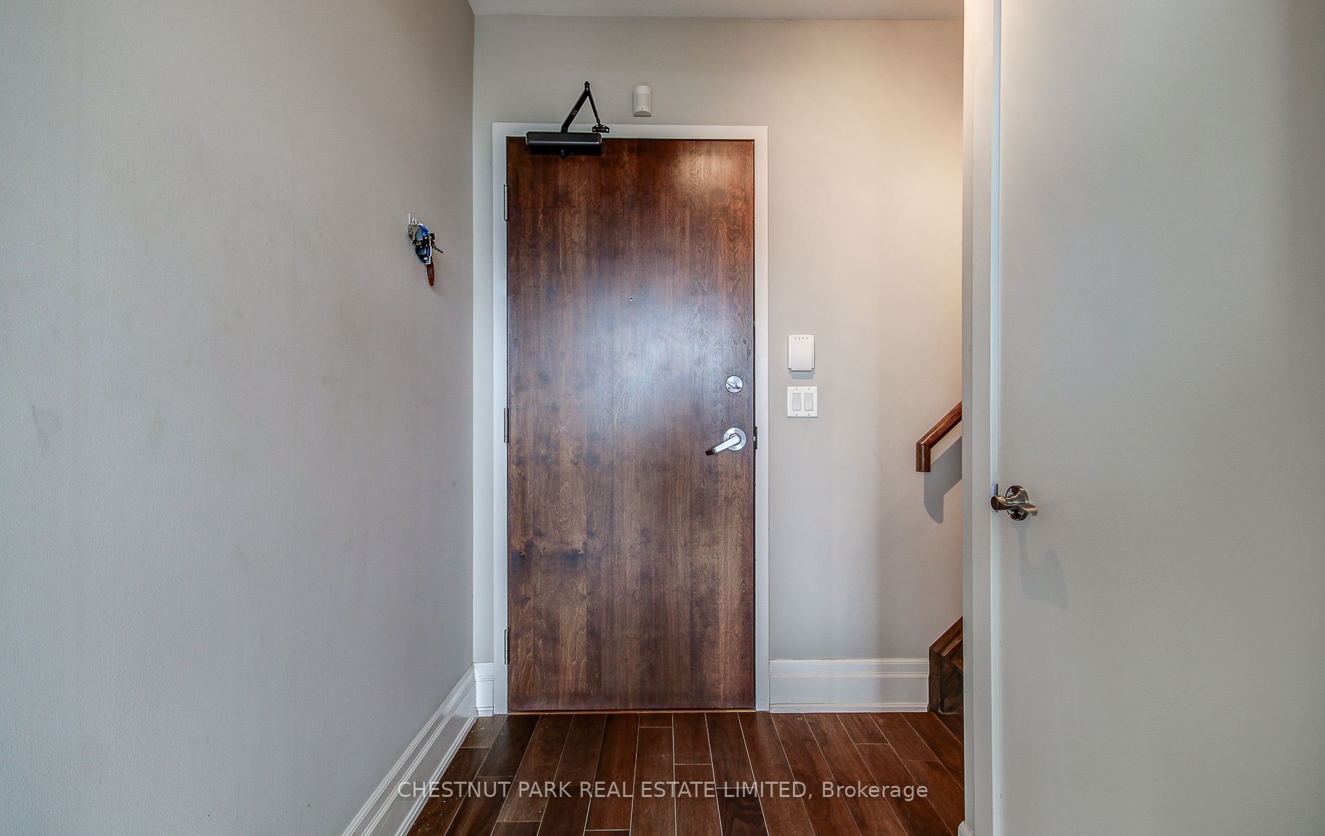 2 Fieldway Road Ph 05 Property Photo 2