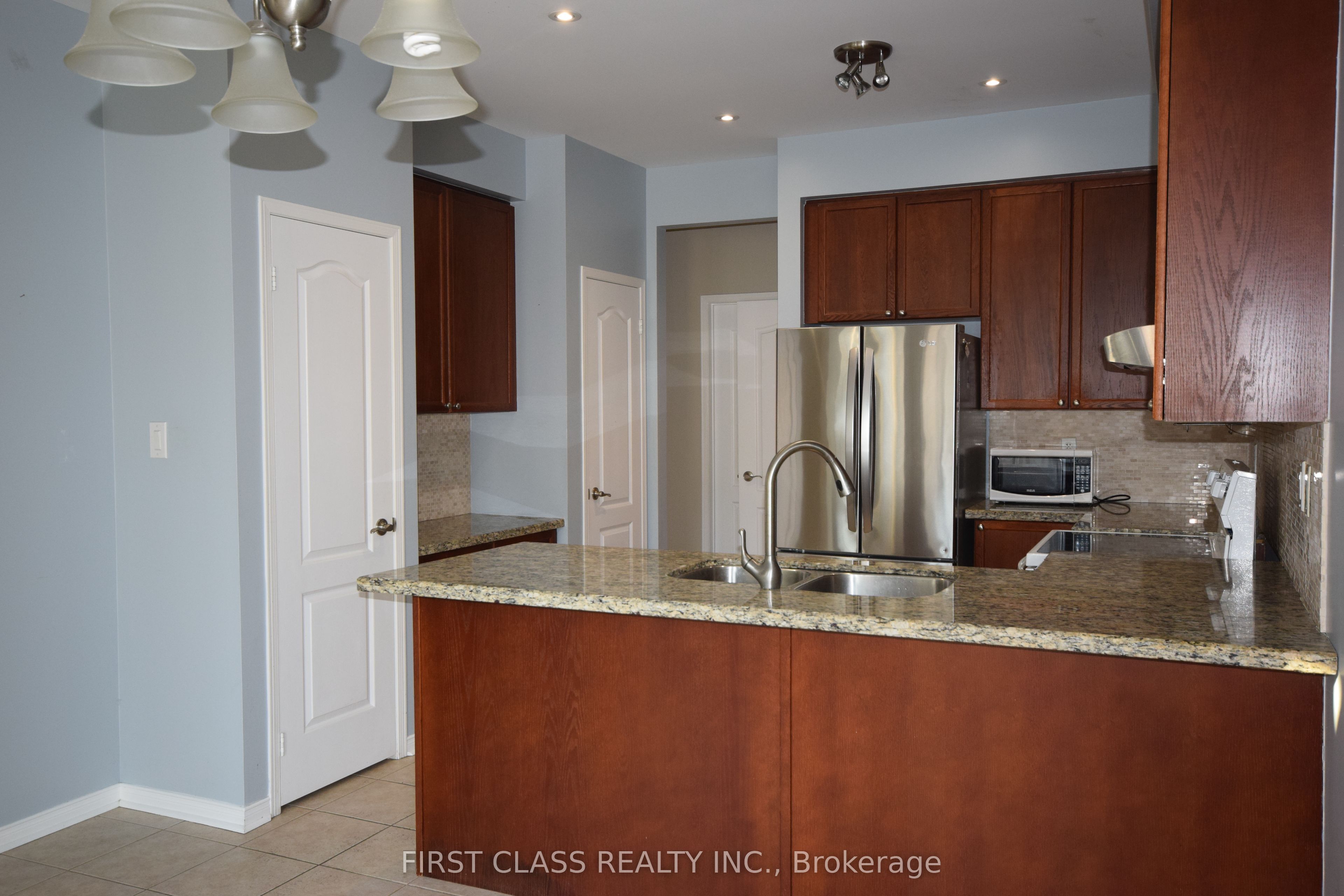 5168 Littlebend Drive Property Photo 11
