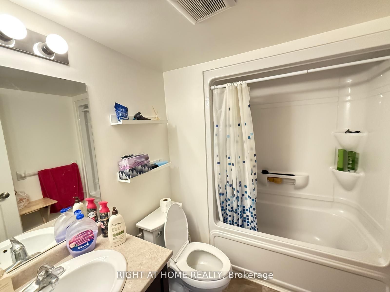 1340 Main Street 206 Property Photo 10