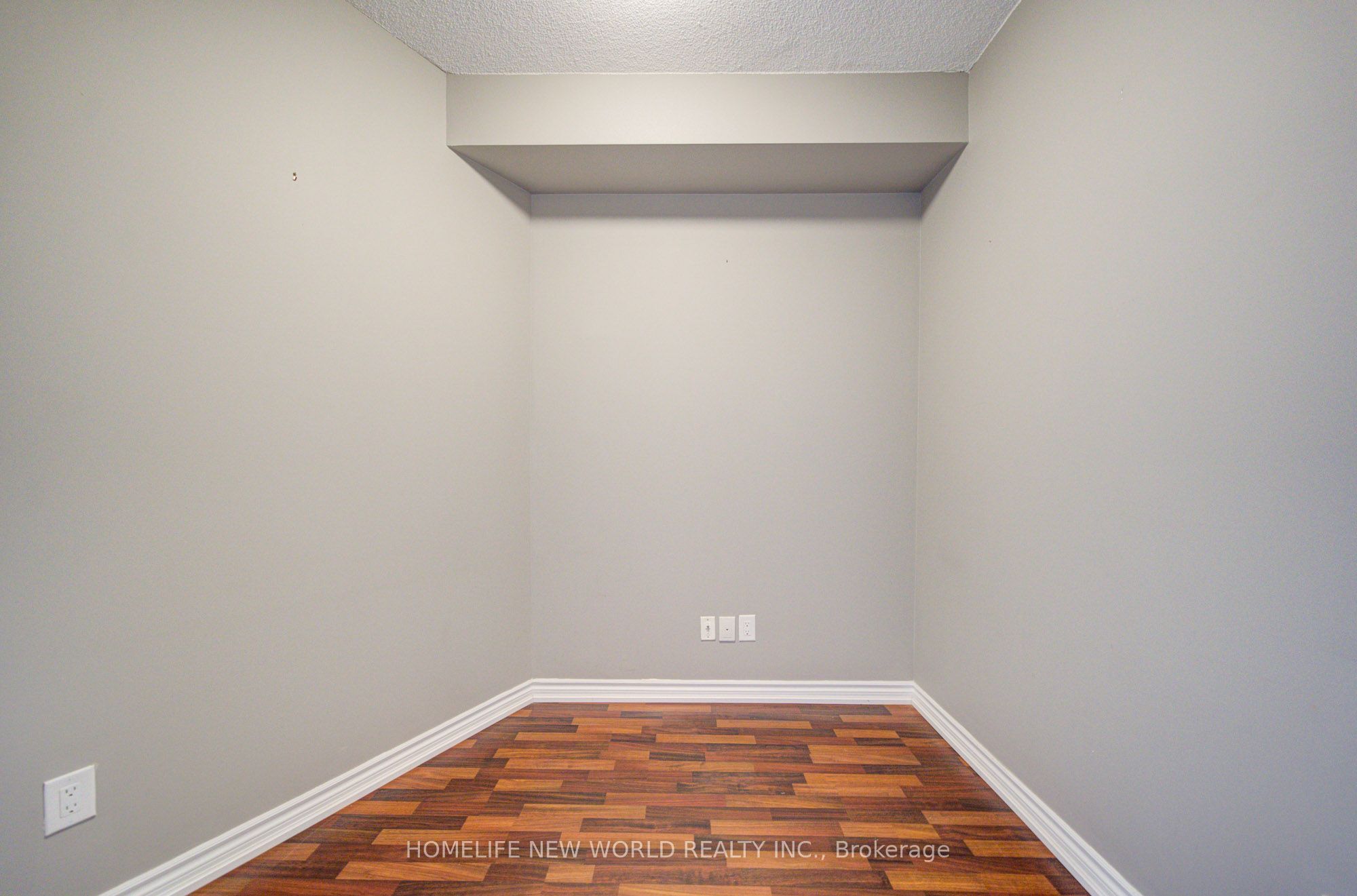 1135 Royal York Road 304 Property Photo 33