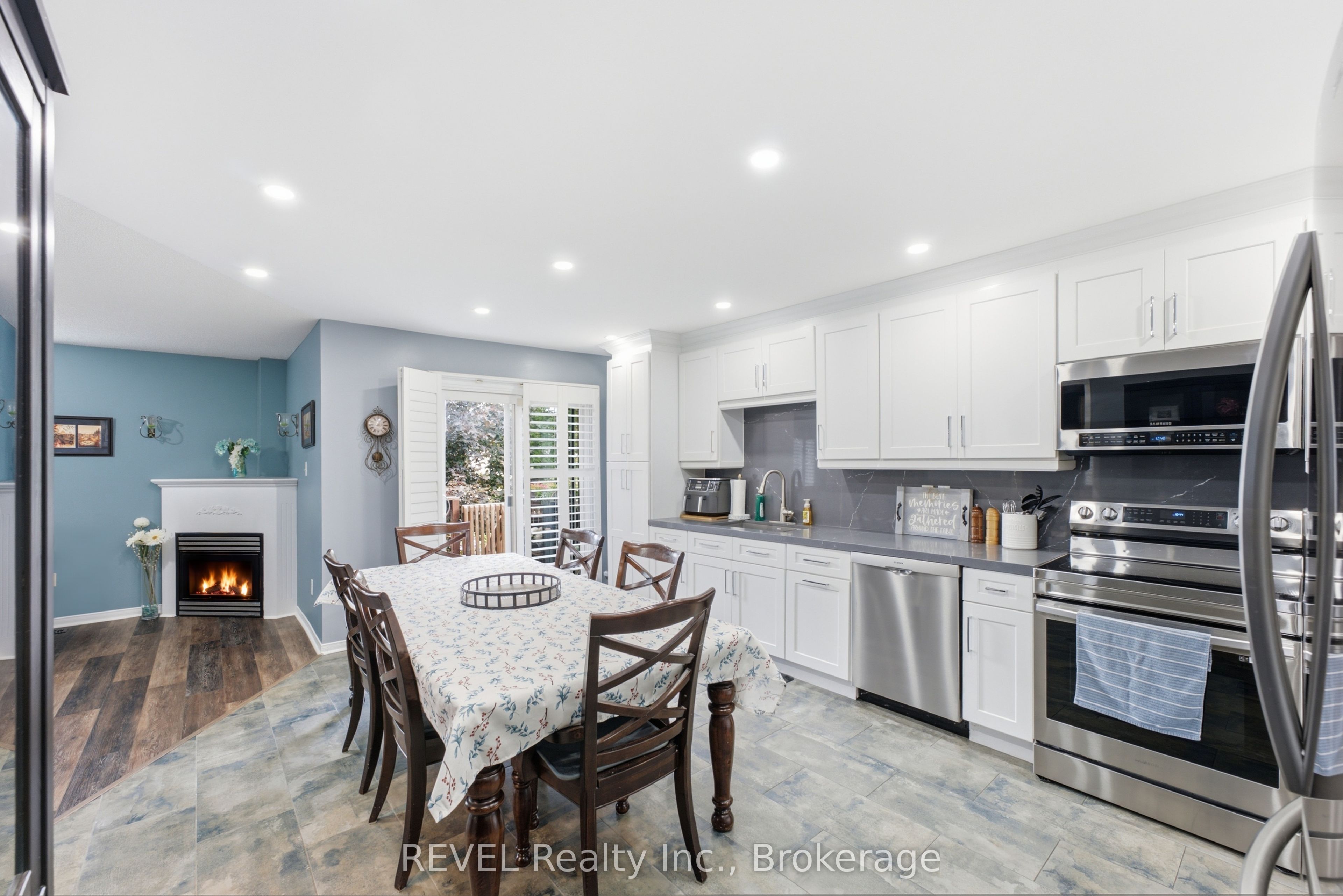 20 Hayloft Court Property Photo 17