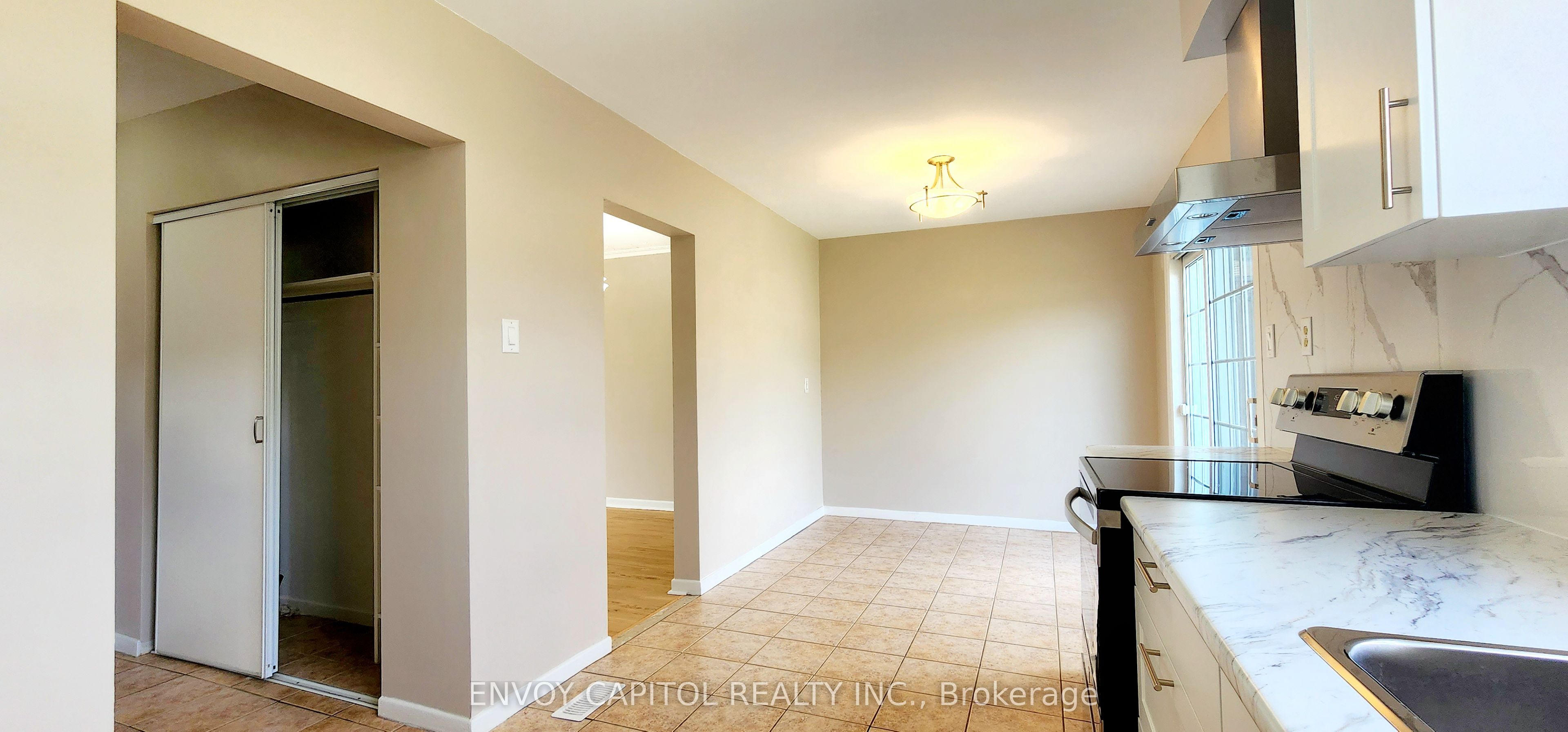 14 Faulkner Crescent Property Photo 7