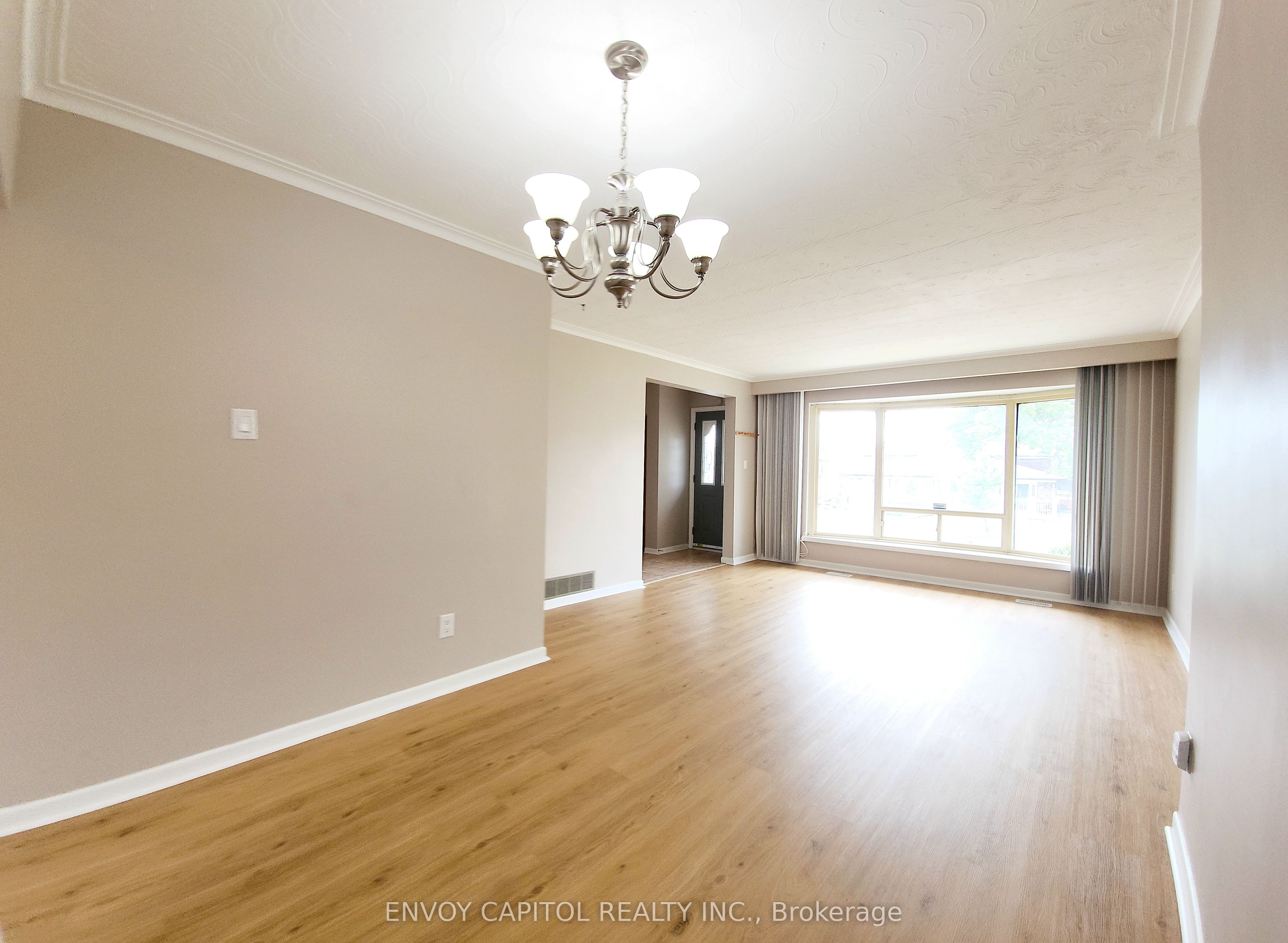 14 Faulkner Crescent Property Photo 11