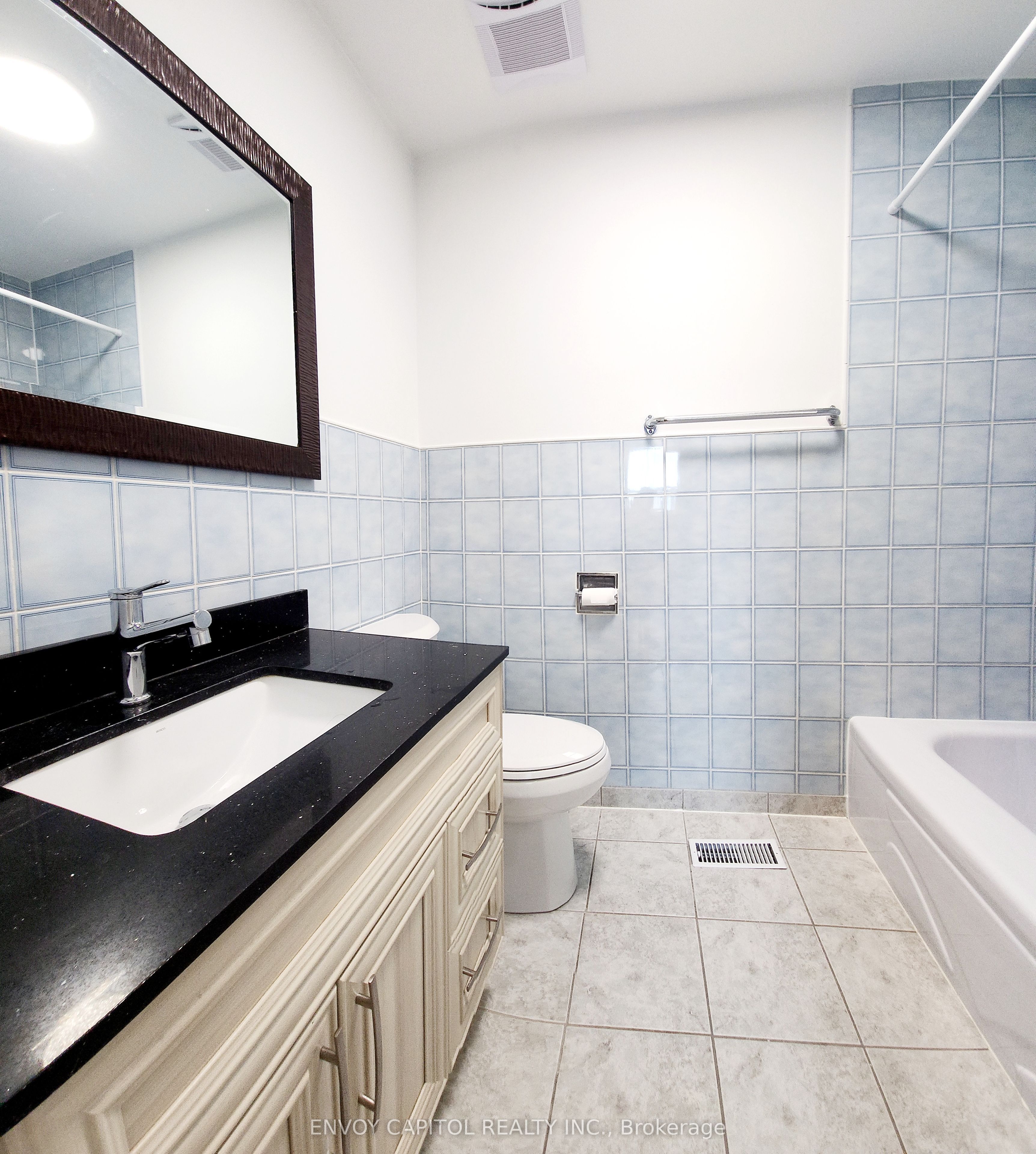 14 Faulkner Crescent Property Photo 12