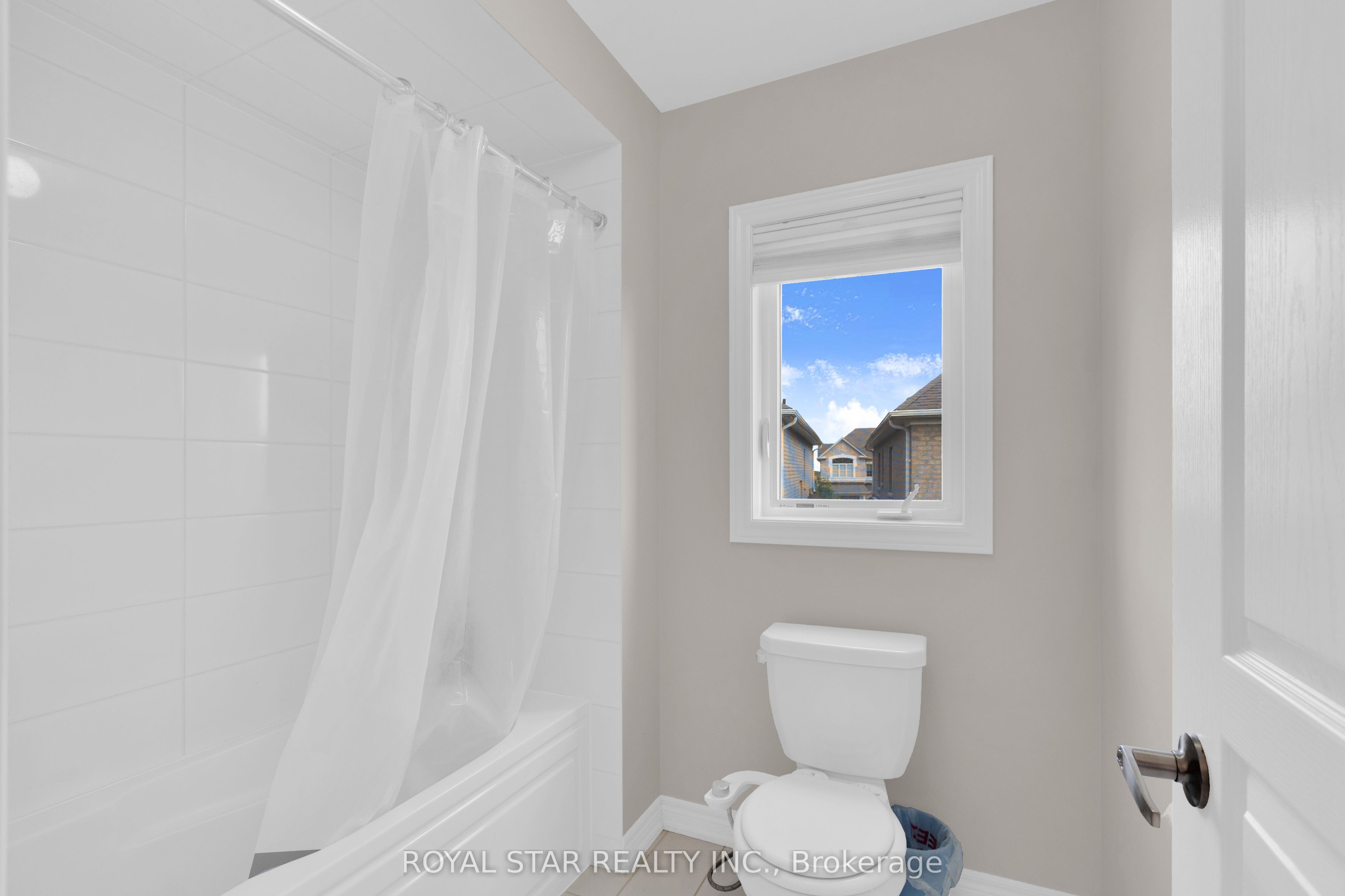 50 Brookwater Crescent Property Photo 23