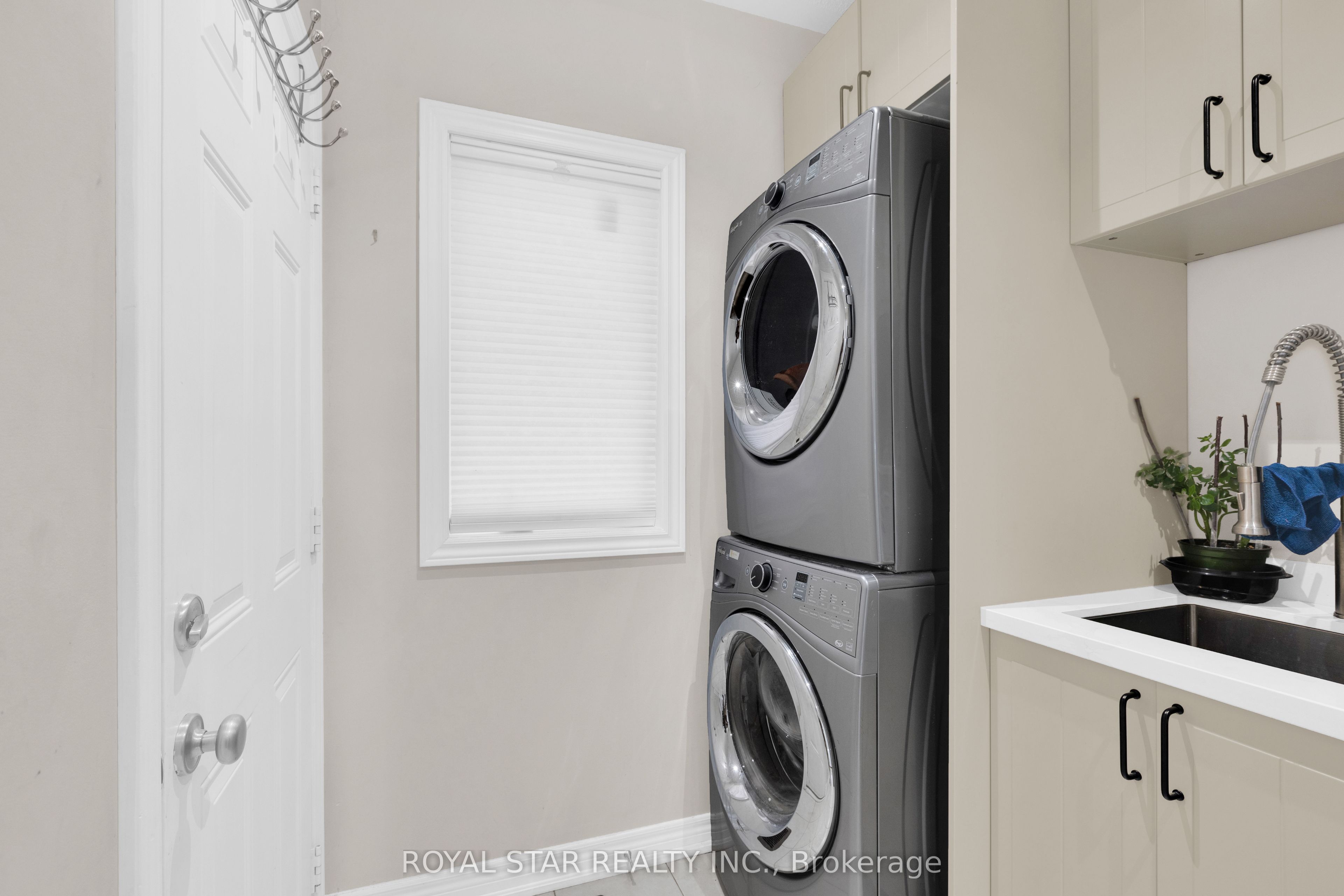 50 Brookwater Crescent Property Photo 34
