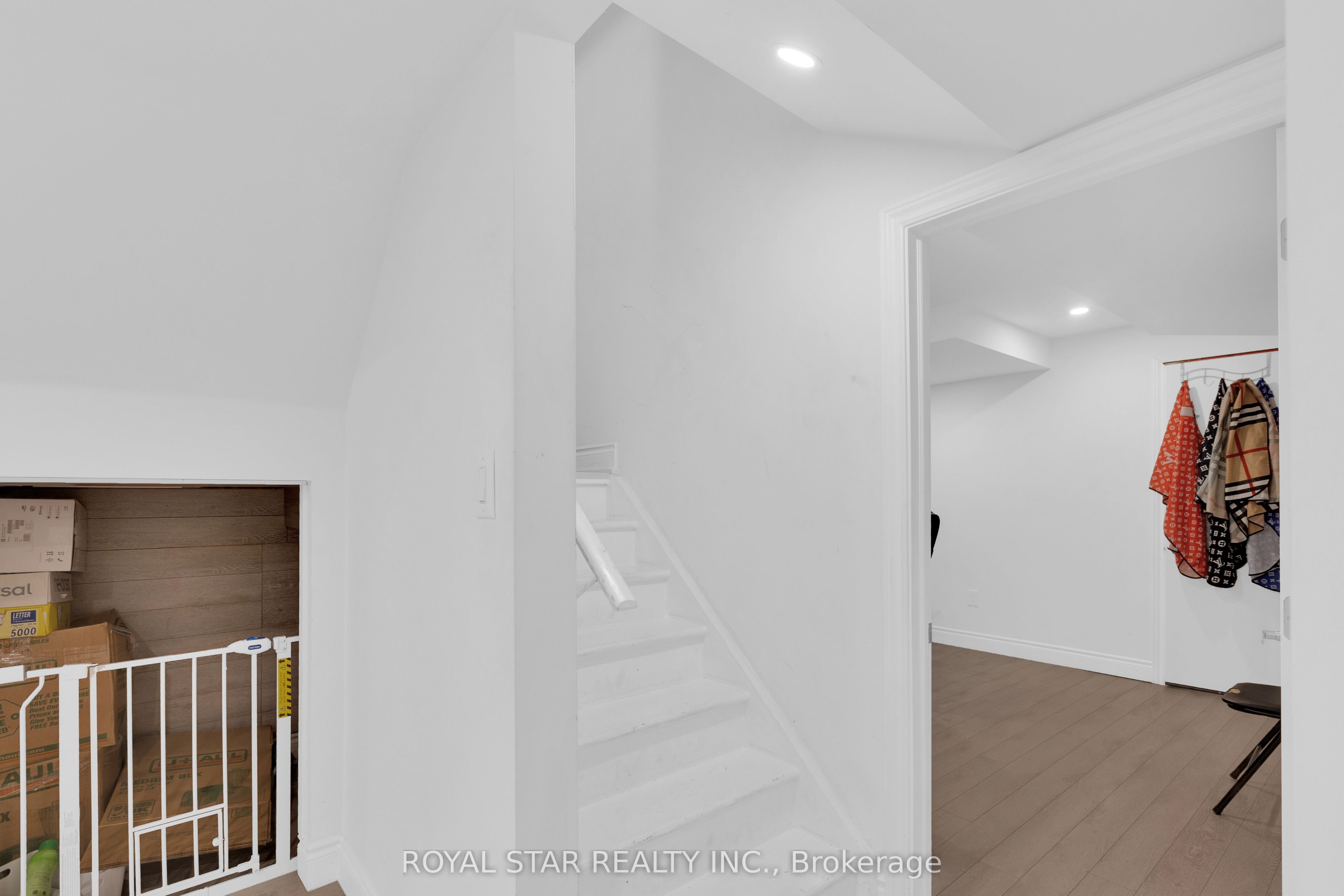 50 Brookwater Crescent Property Photo 38