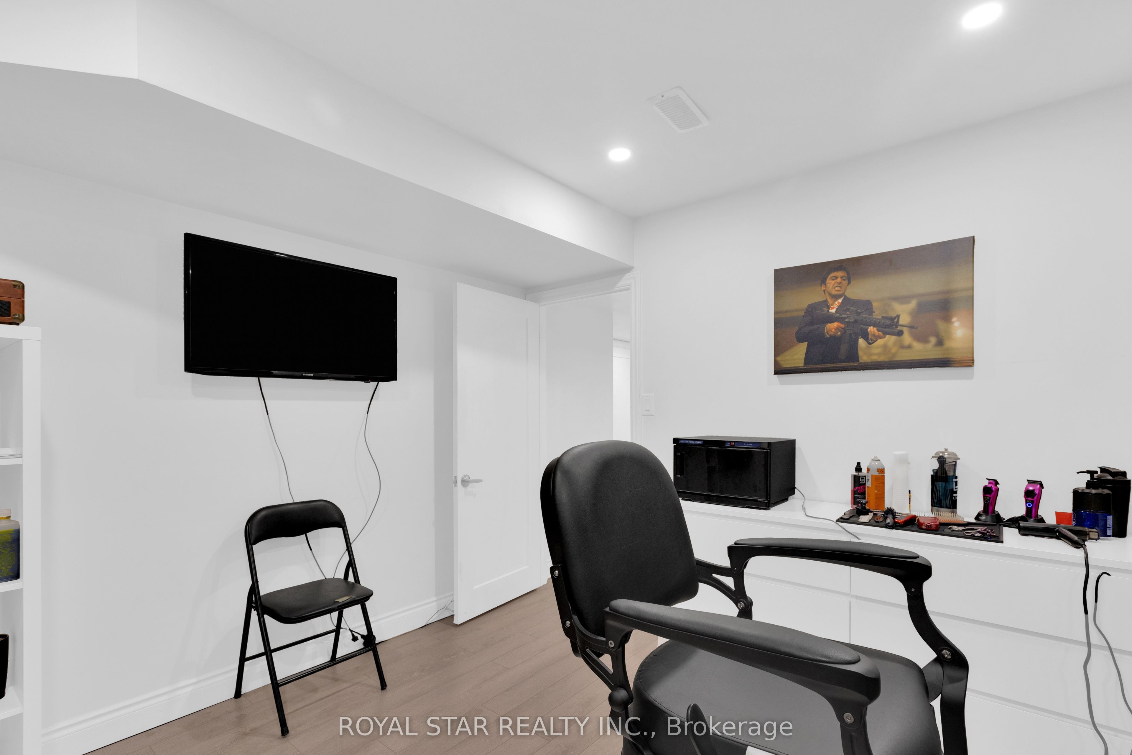 50 Brookwater Crescent Property Photo 42