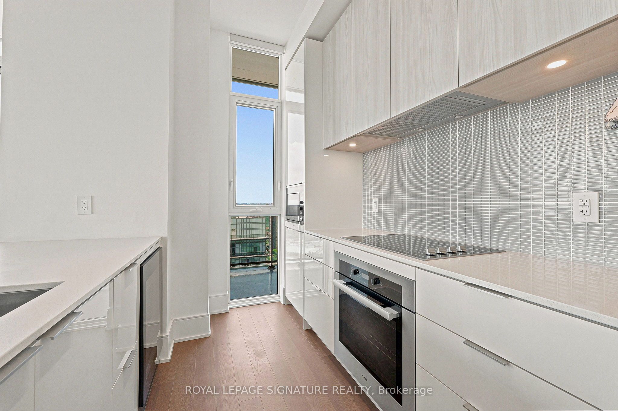 70 Annie Craig Drive Lph 1 Property Photo 31