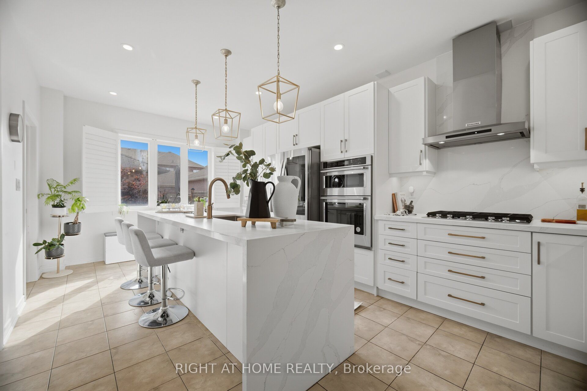 3186 Robert Brown Boulevard Property Photo 12