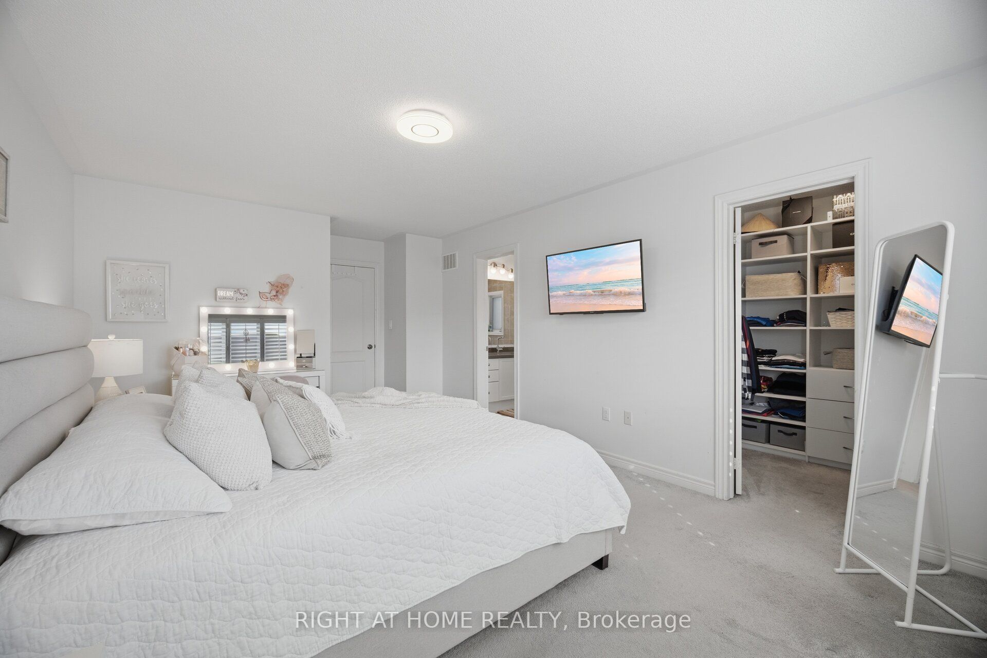 3186 Robert Brown Boulevard Property Photo 24