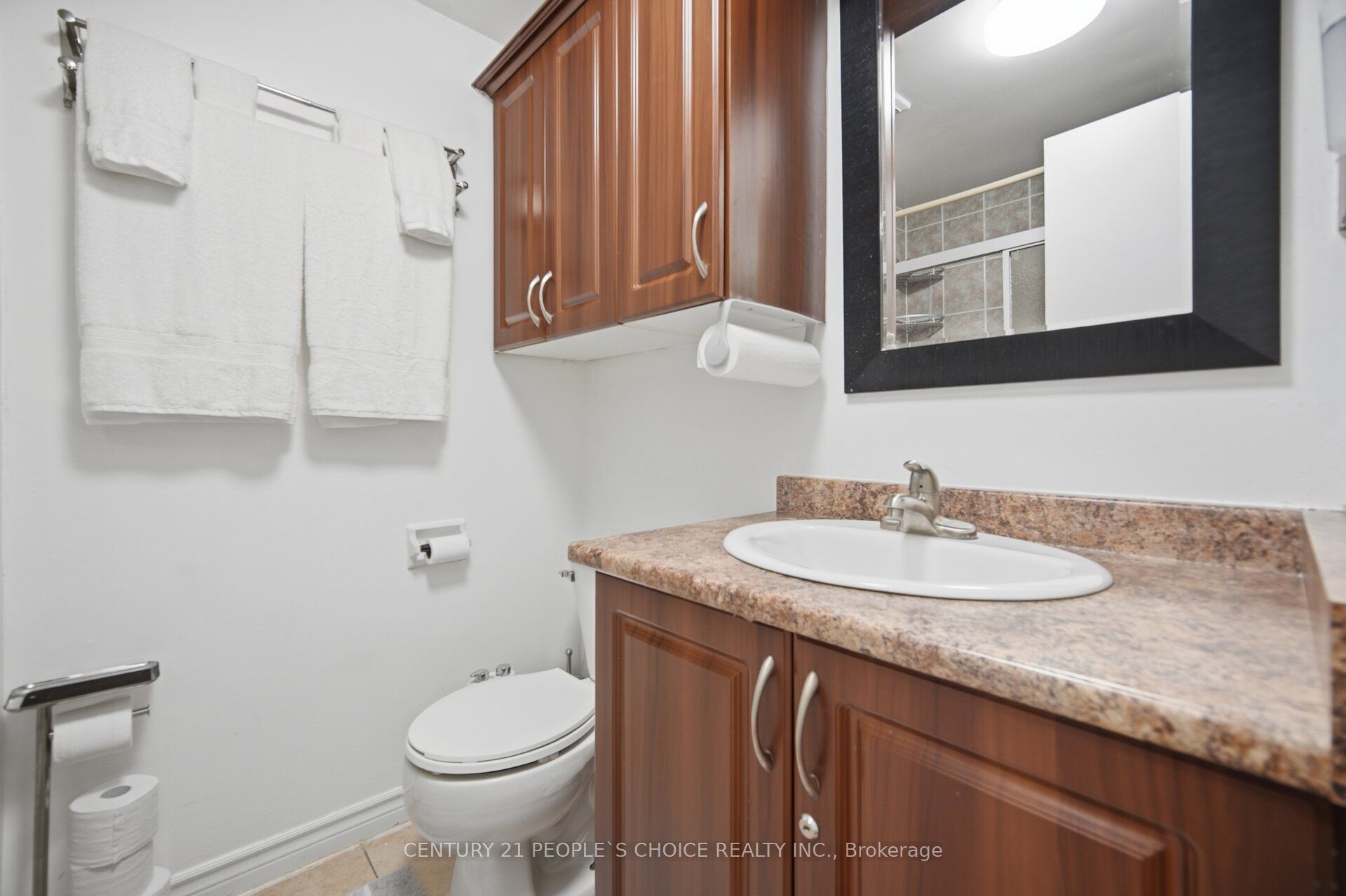 79 Fleetwood Crescent Property Photo 31