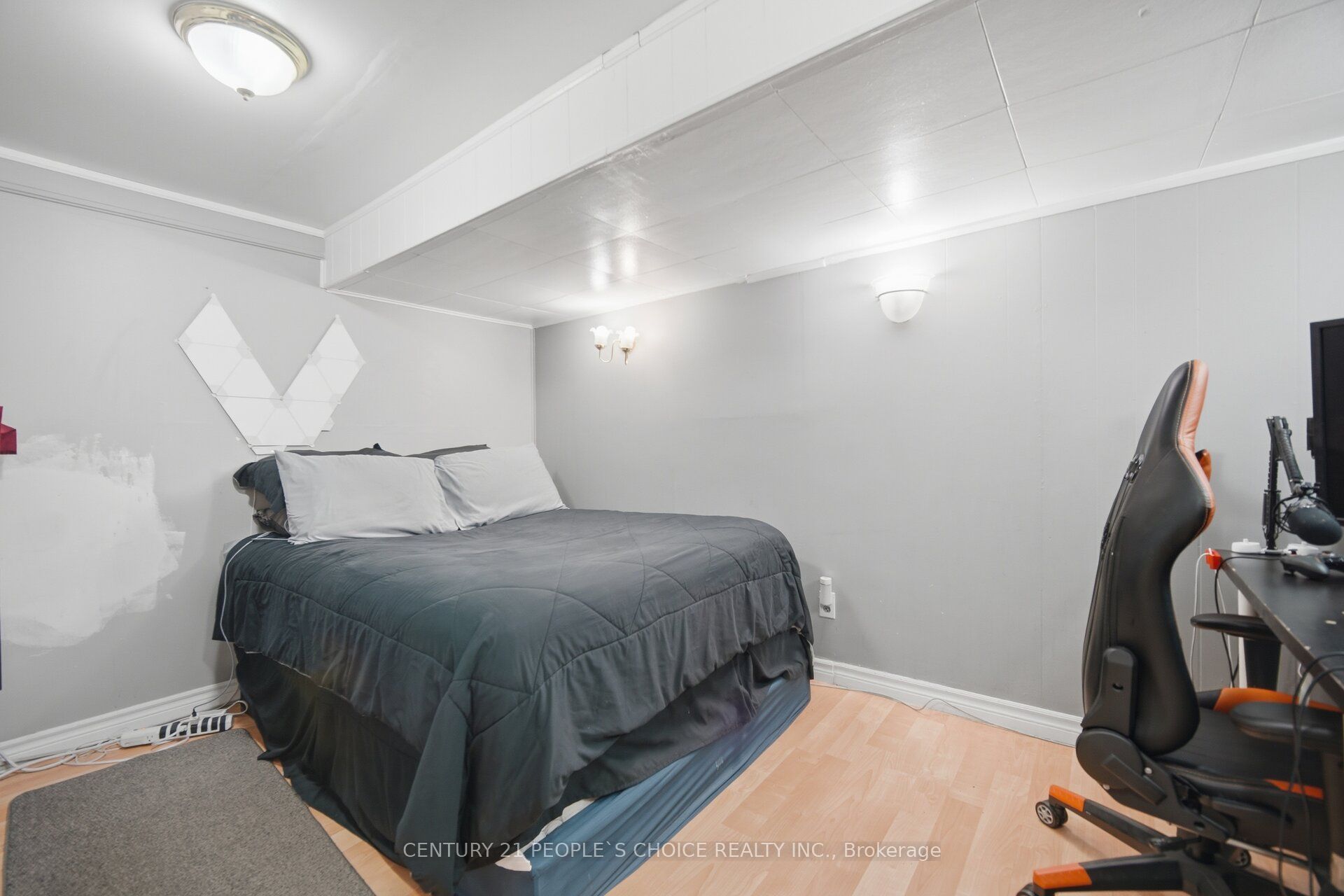 79 Fleetwood Crescent Property Photo 40