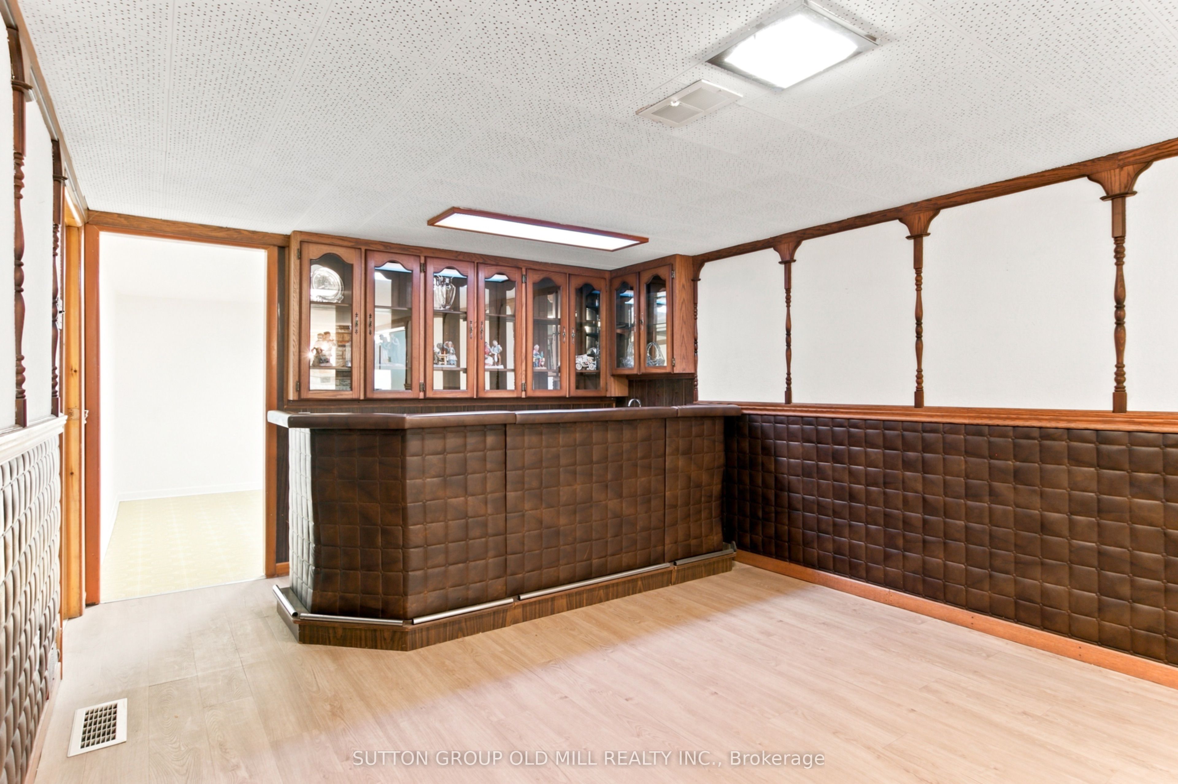 993 Islington Avenue Property Photo 20