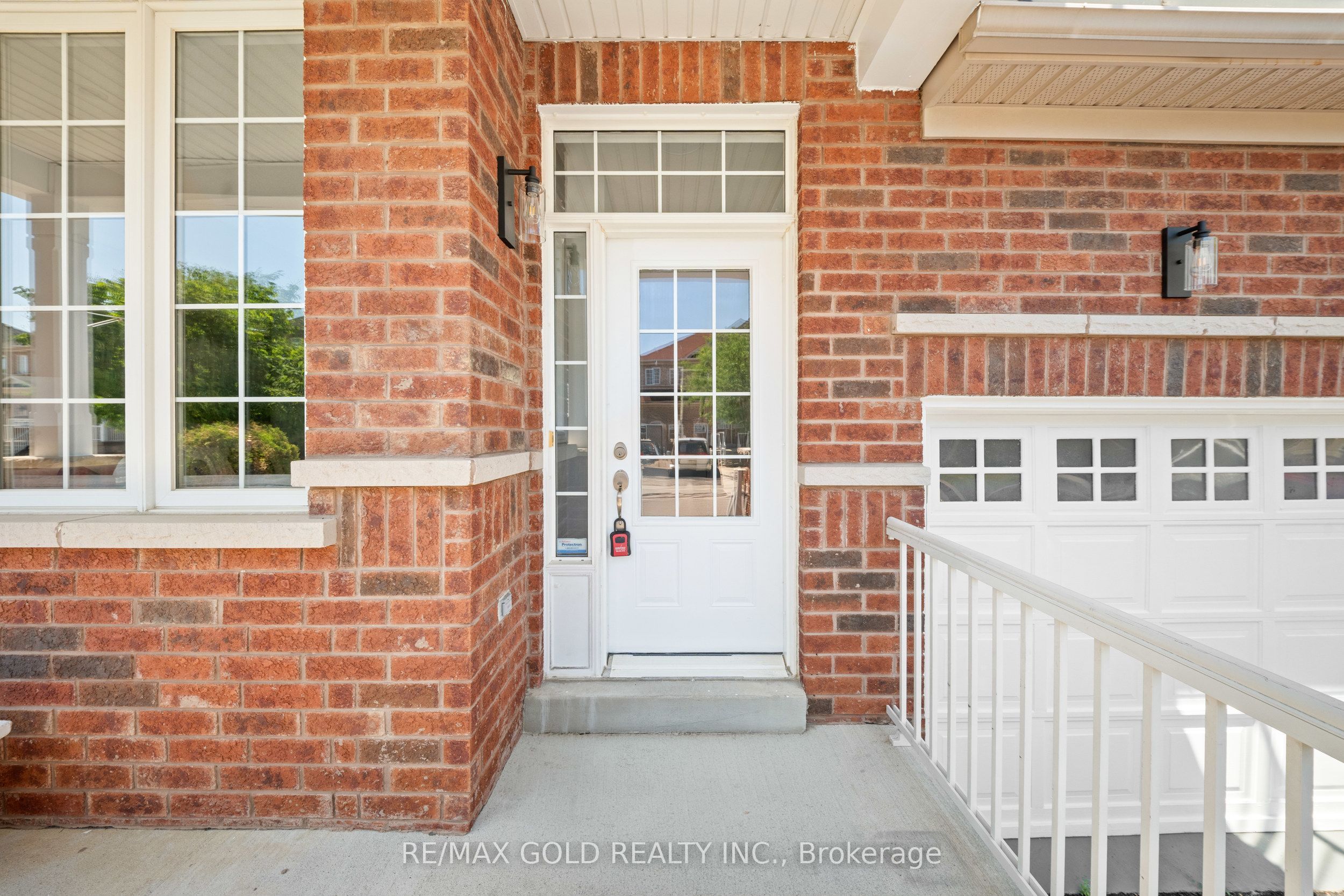 54 Blazing Star Drive Property Photo 3
