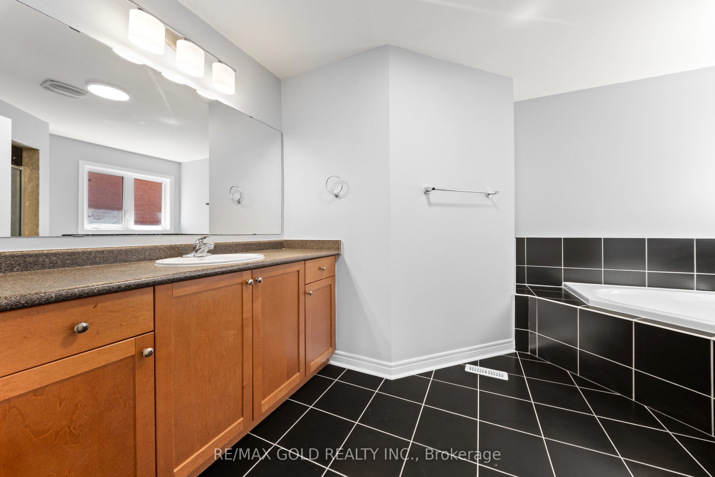 54 Blazing Star Drive Property Photo 28