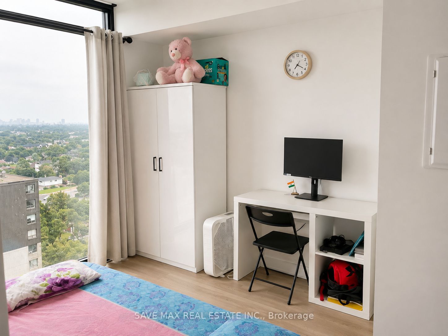 86 Dundas Street E 1410 Property Photo 6