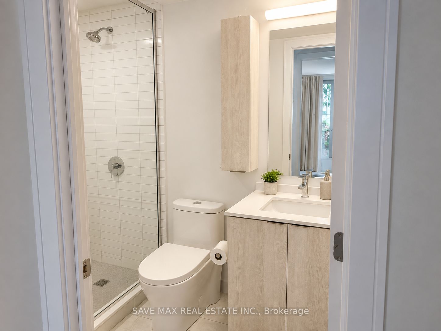 86 Dundas Street E 1410 Property Photo 7