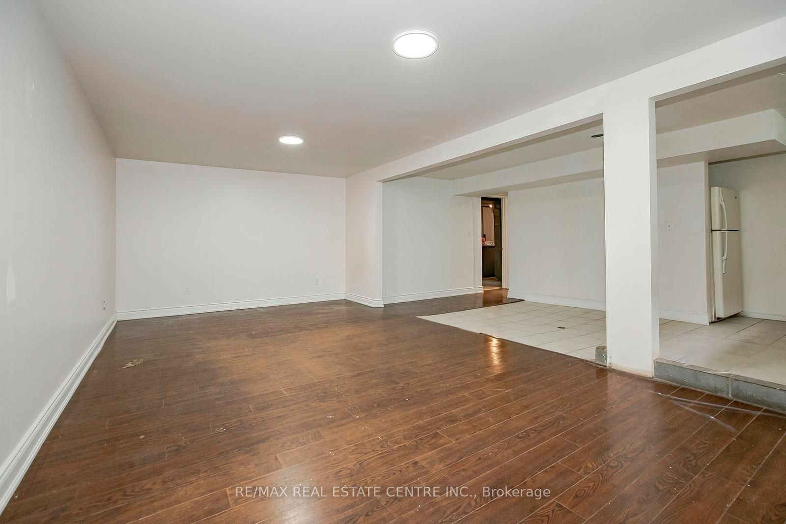 16 Mclaughlin Road N Property Photo 38