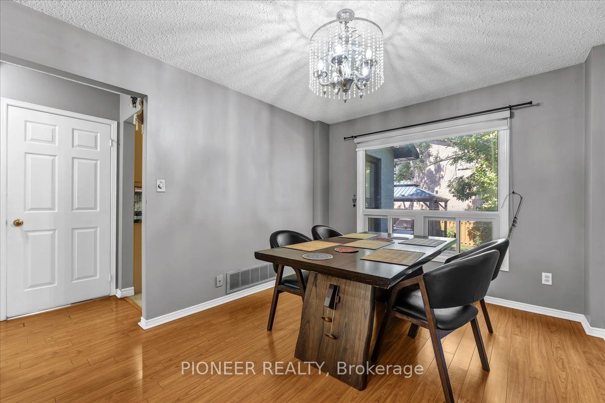 6452 Eastridge Road Property Photo 12