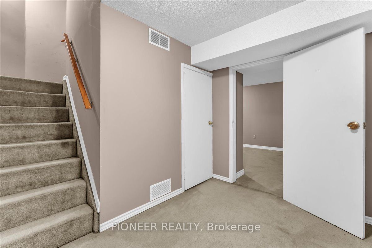 6452 Eastridge Road Property Photo 34