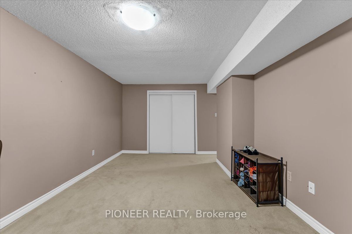 6452 Eastridge Road Property Photo 35