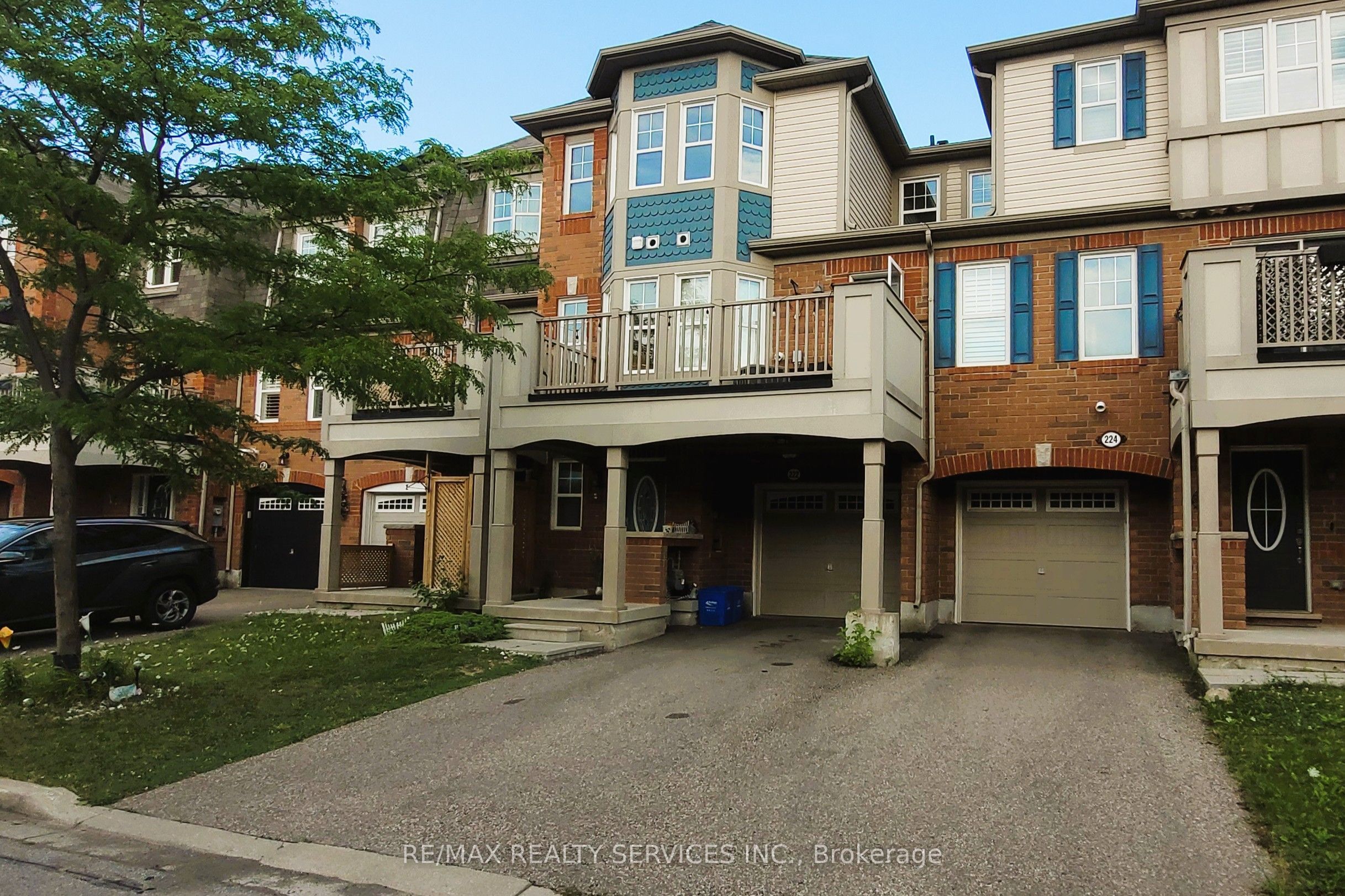222 Mortimer Crescent Property Photo 1