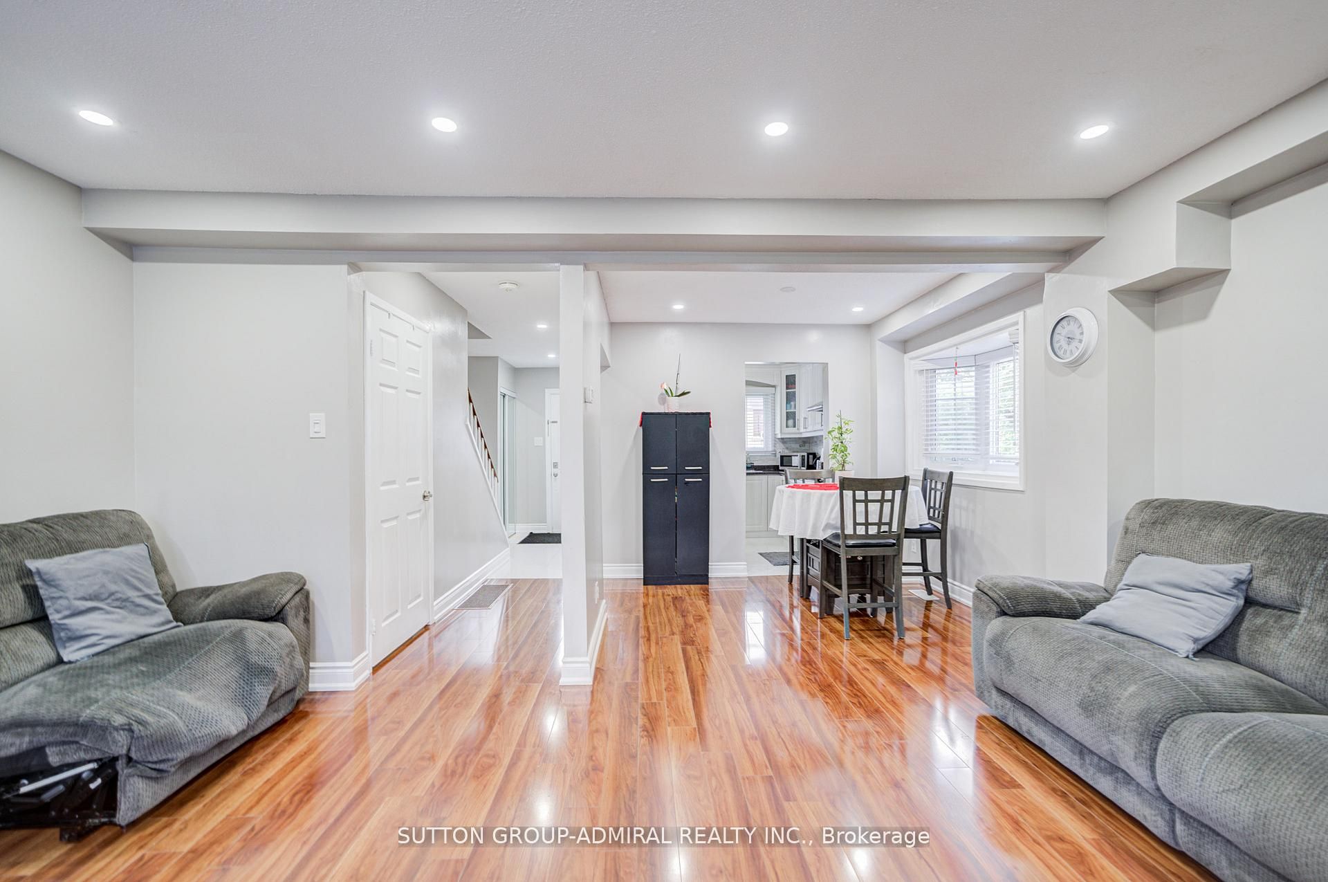 4 Hilda Court Property Photo 21