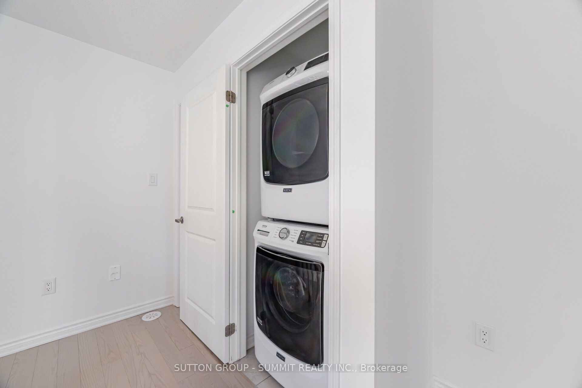 5206 Viola Desmond Drive Property Photo 11