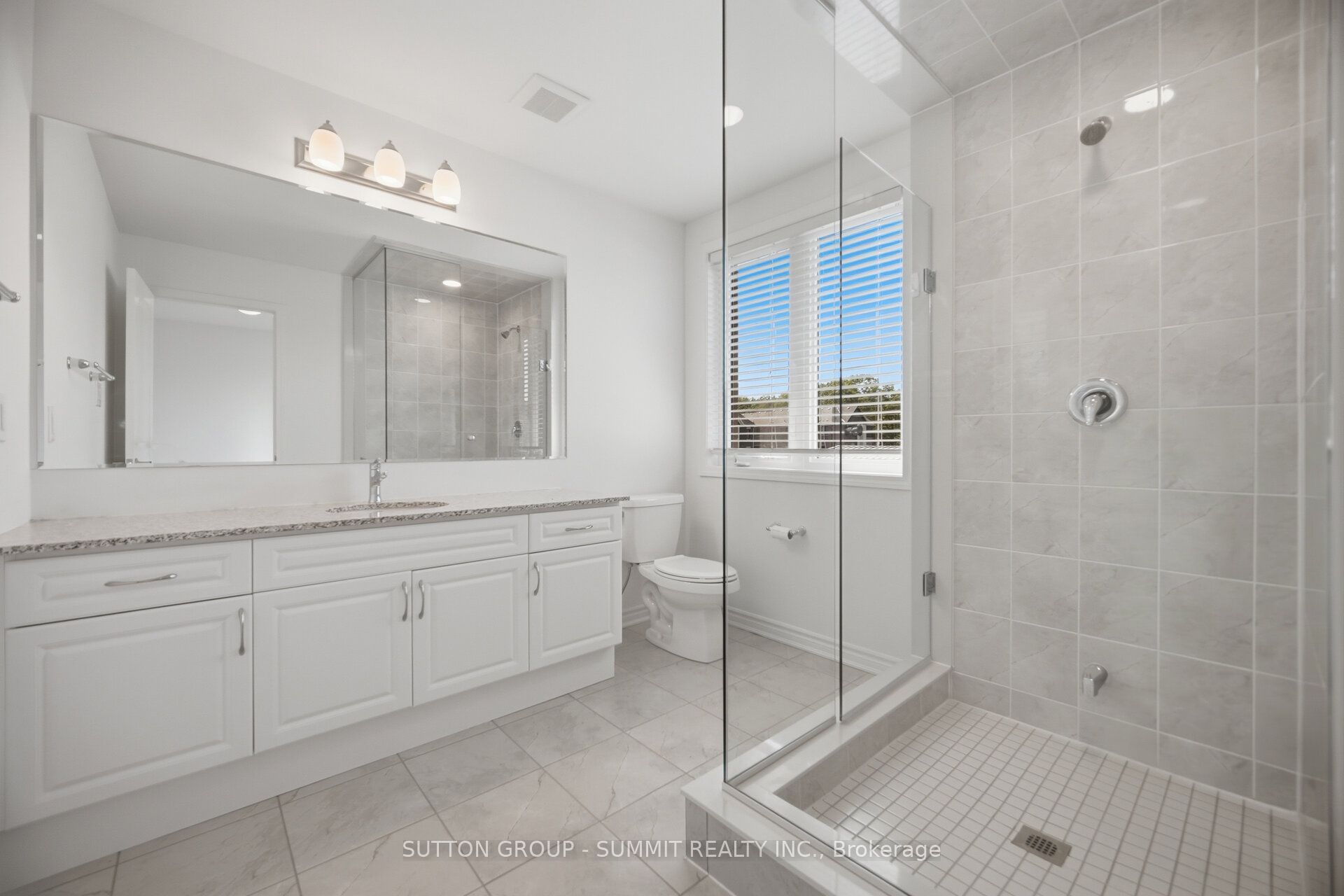 5206 Viola Desmond Drive Property Photo 20