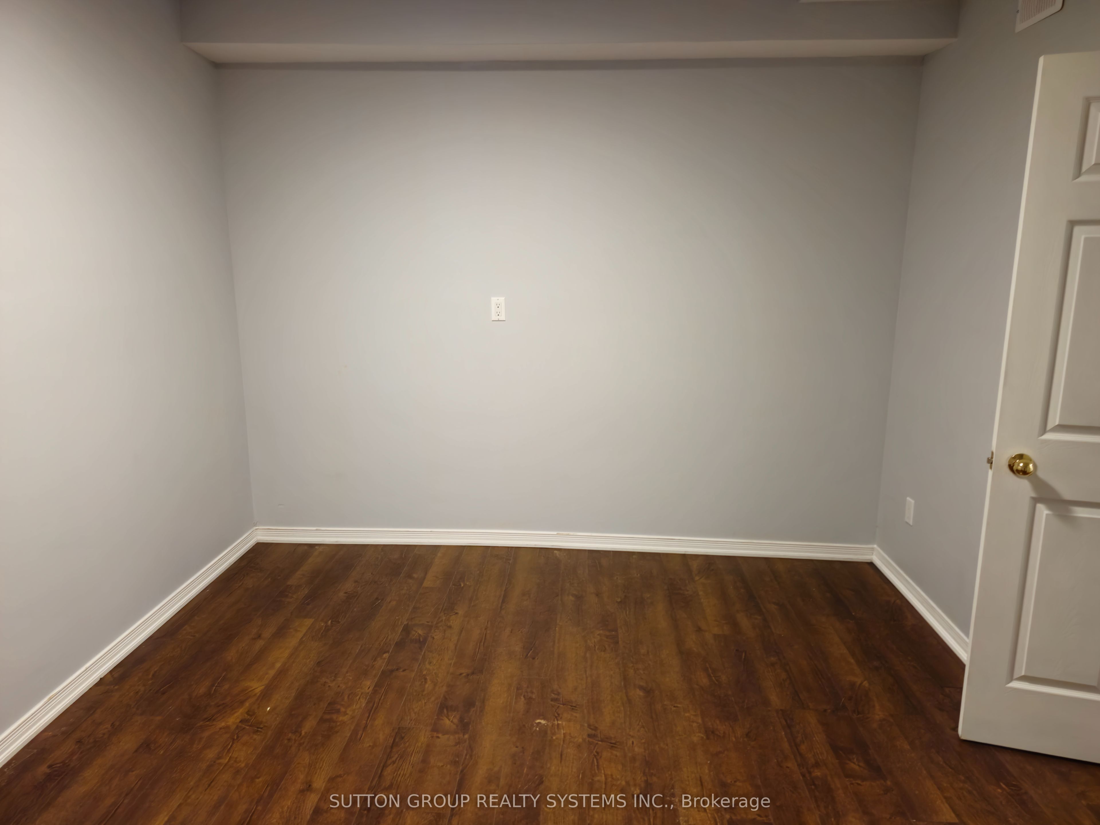8879 Heritage Road Main Level Property Photo 13