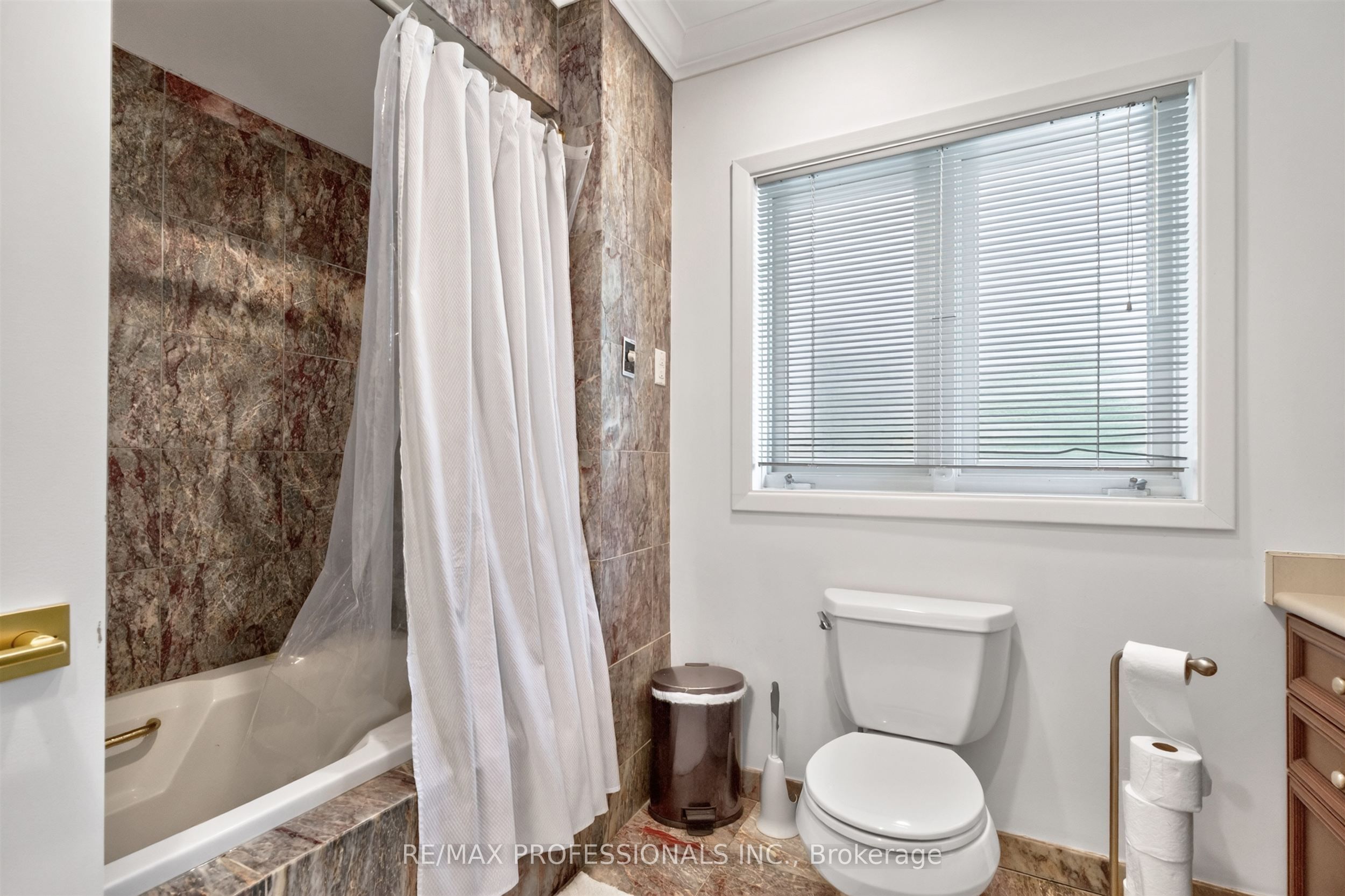 89 Valecrest Drive Property Photo 19