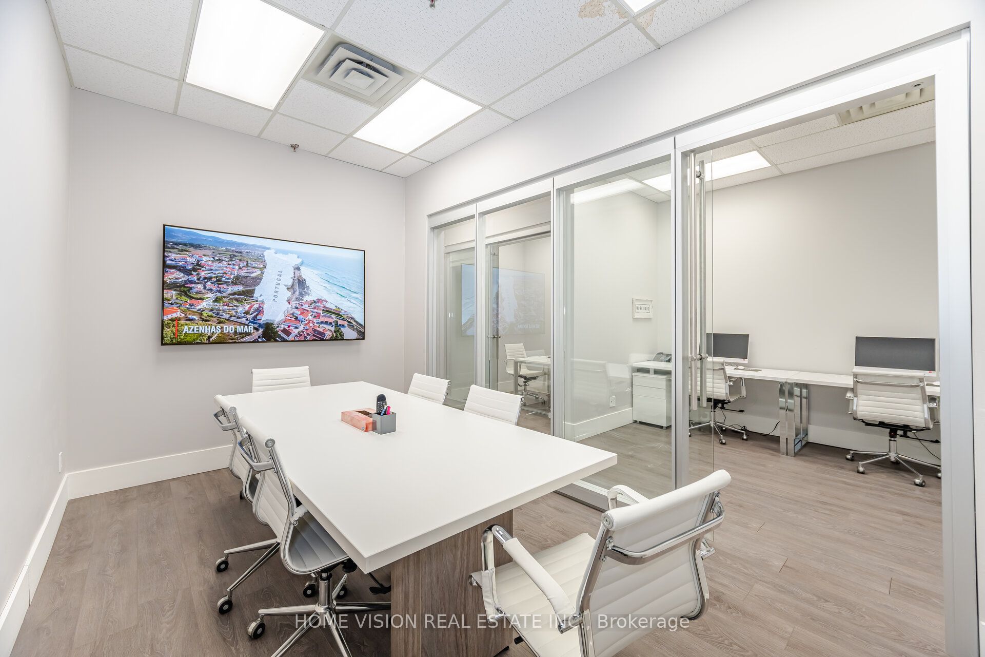 315 Traders Boulevard E 11 Property Photo 16