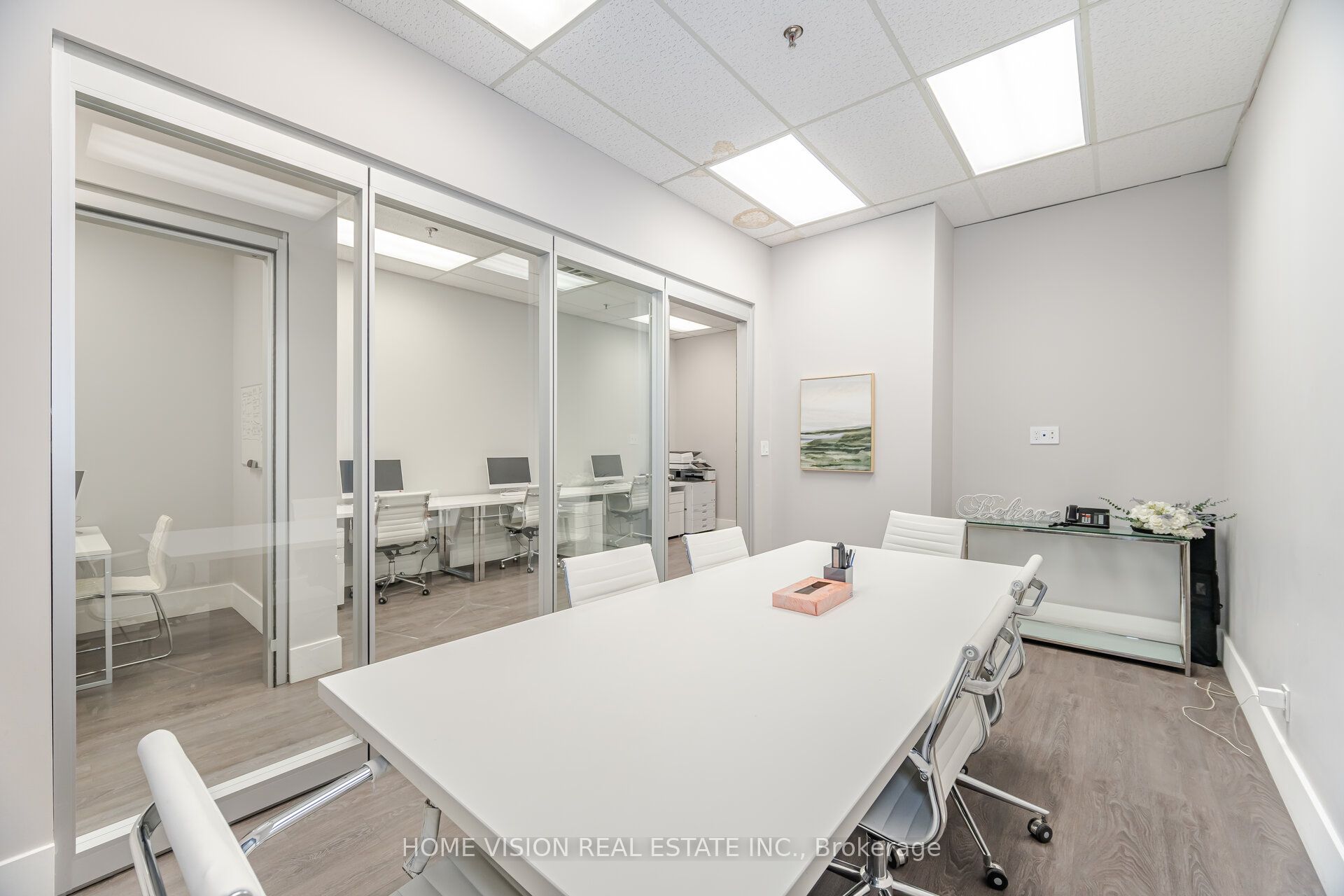 315 Traders Boulevard E 11 Property Photo 17