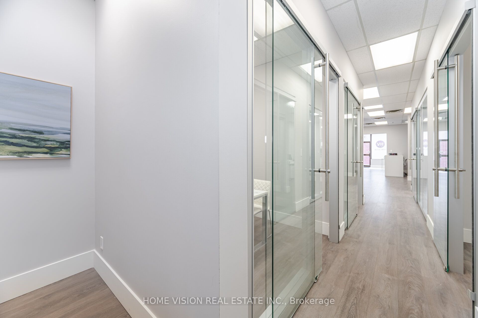 315 Traders Boulevard E 11 Property Photo 18