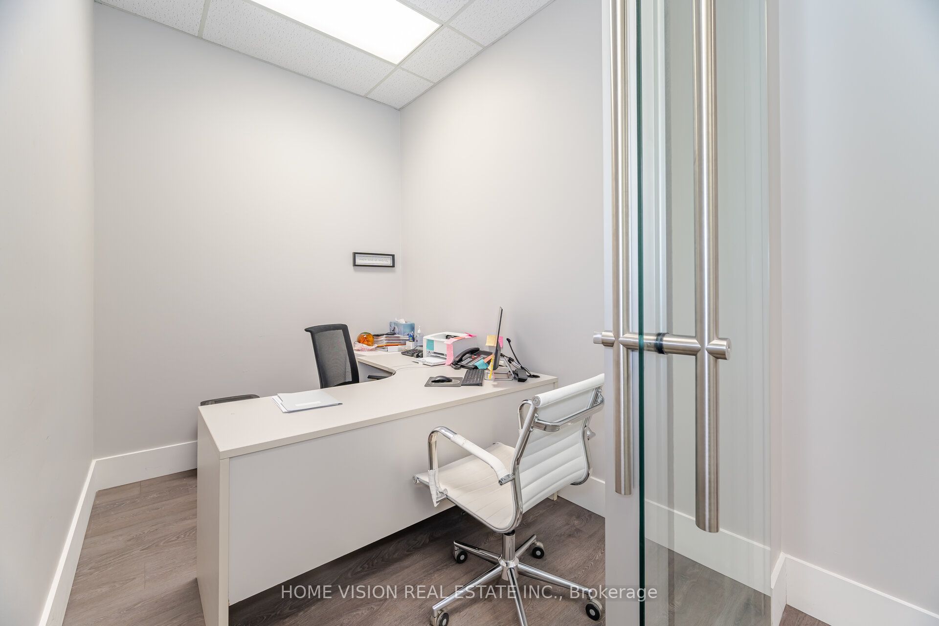315 Traders Boulevard E 11 Property Photo 19