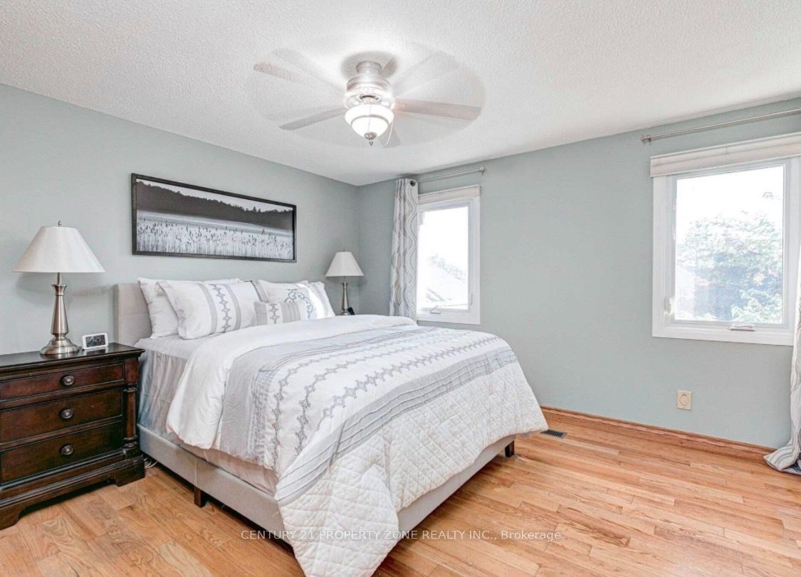 6 Roehampton Crescent W Property Photo 12