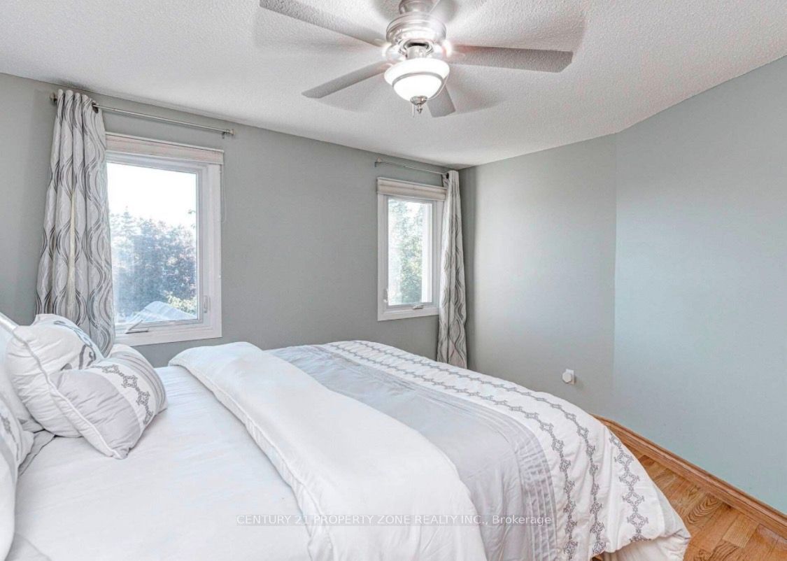 6 Roehampton Crescent W Property Photo 13