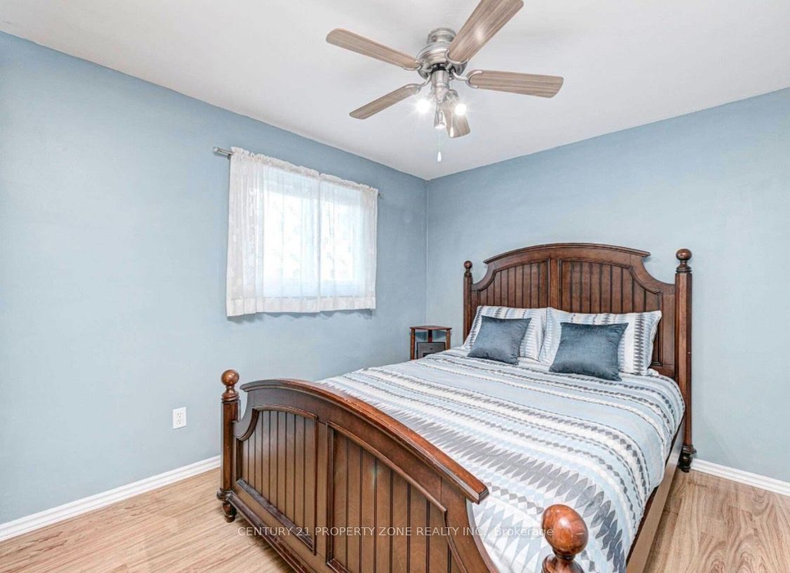 6 Roehampton Crescent W Property Photo 15