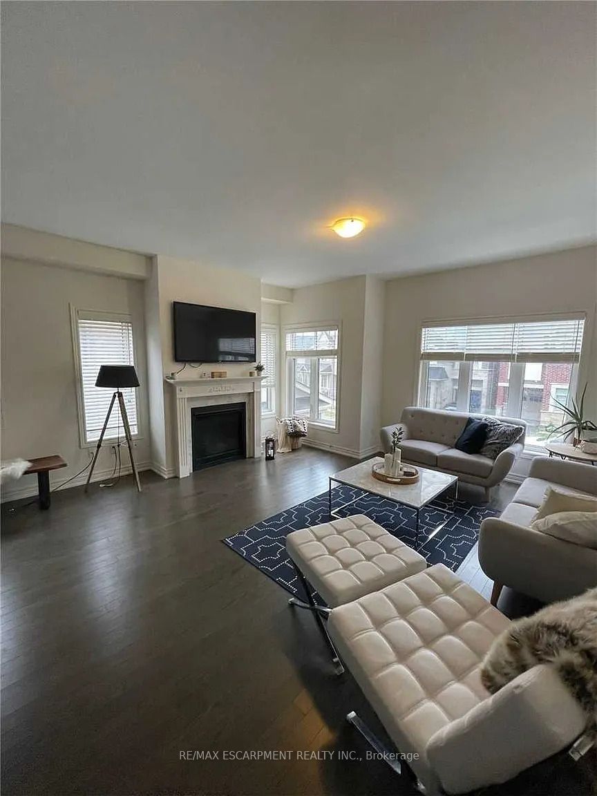3930 Tufgar Crescent Property Photo 7