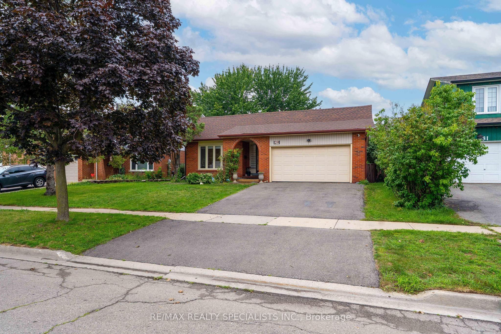 29 Blackthorn Lane Property Photo 2