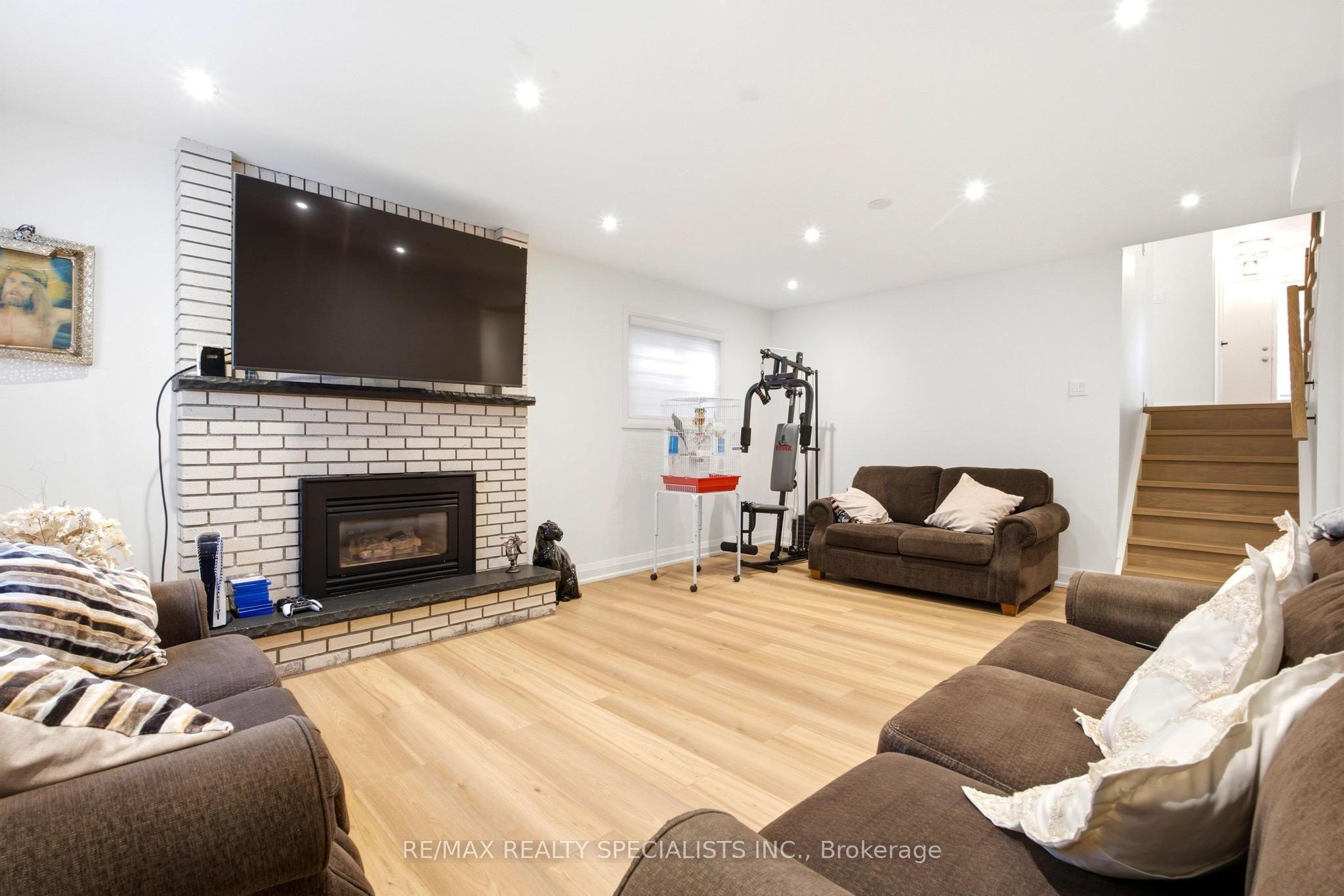 29 Blackthorn Lane Property Photo 23
