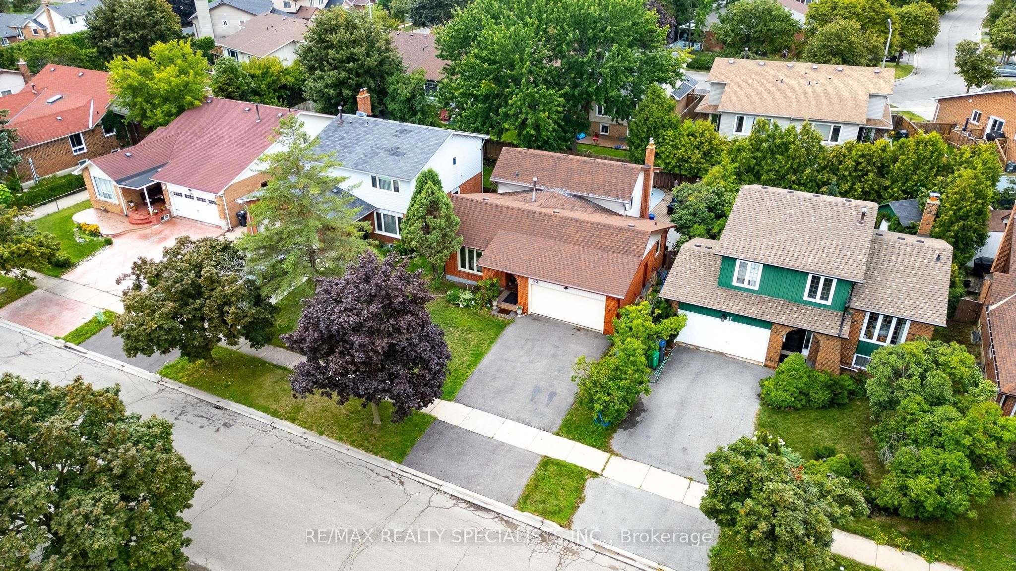 29 Blackthorn Lane Property Photo 39