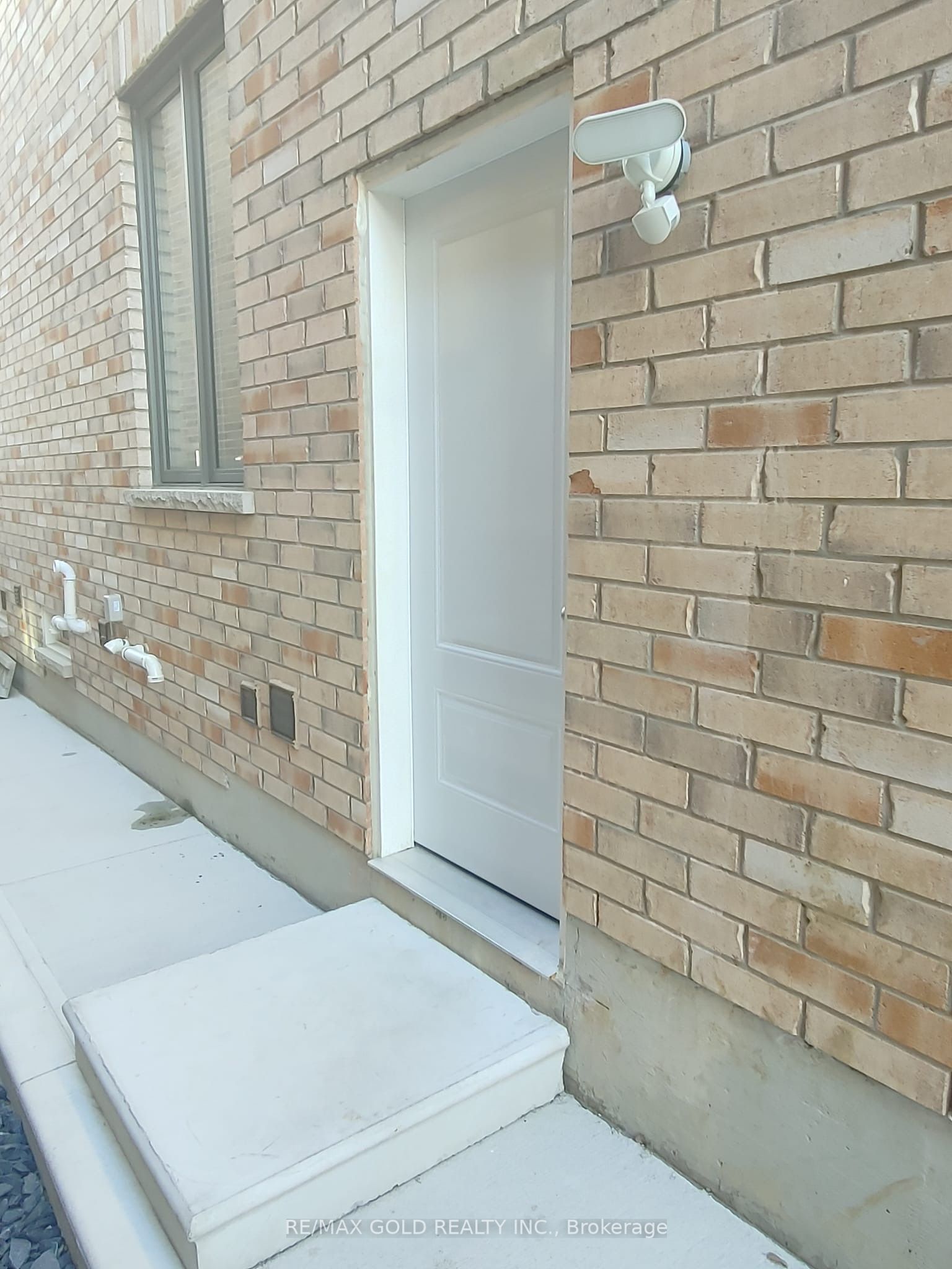108 Emerald Coast Trail Property Photo 2